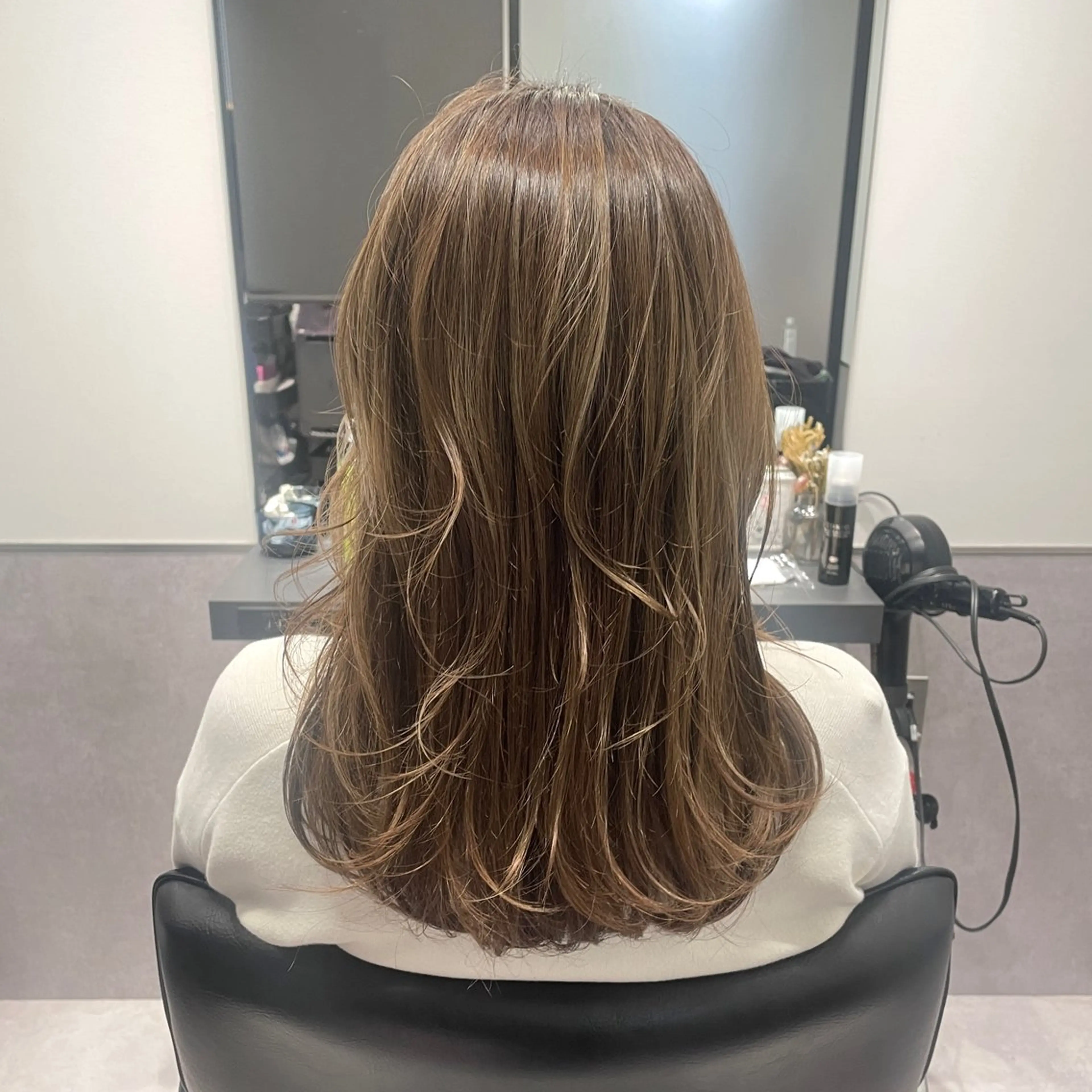 ロング カラー ハイライトカラー ハイライト カット ヘアカラー トリートメント ヘッドスパ DX SHARE SALON所属・matka白髪ぼかし 大人ヘア/KEIKOのヘアスタイル