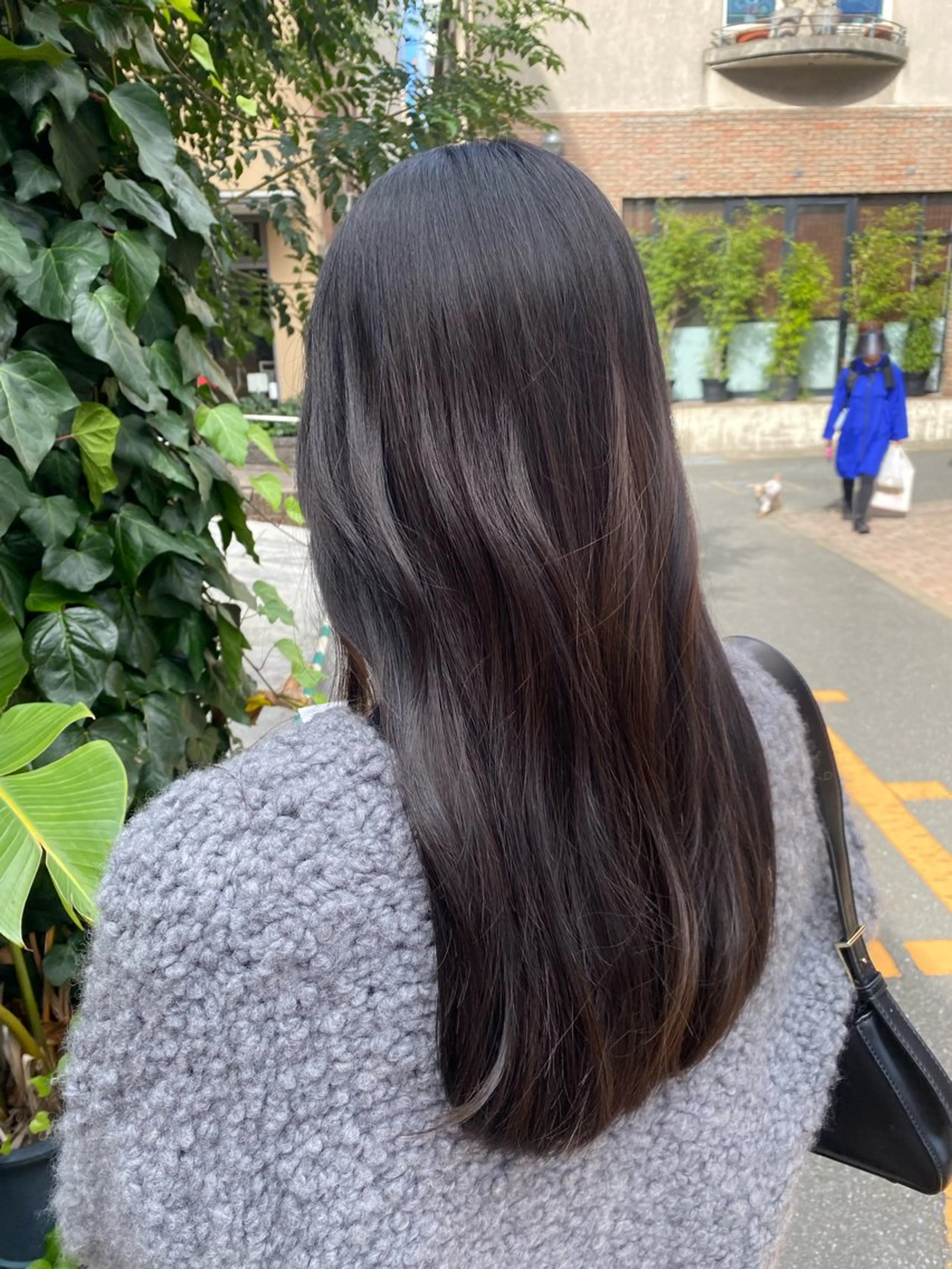 ロング カラー 🩶 AIRA / 透明感カラー 🩶のヘアスタイル