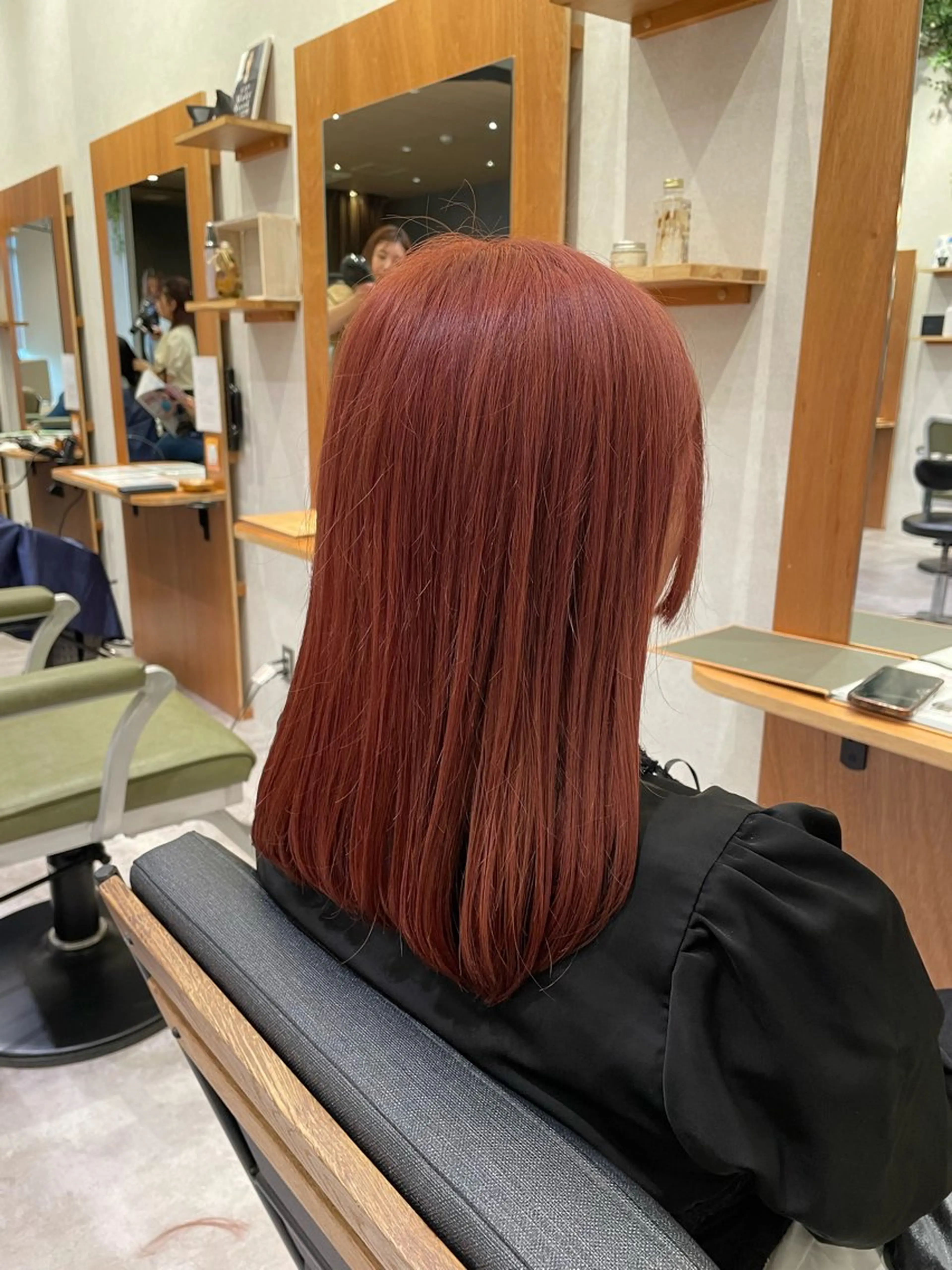 ミディアム ヘアカラー 切りっぱなしボブ/ 蒲生四丁目/伊藤瑠唯のヘアスタイル