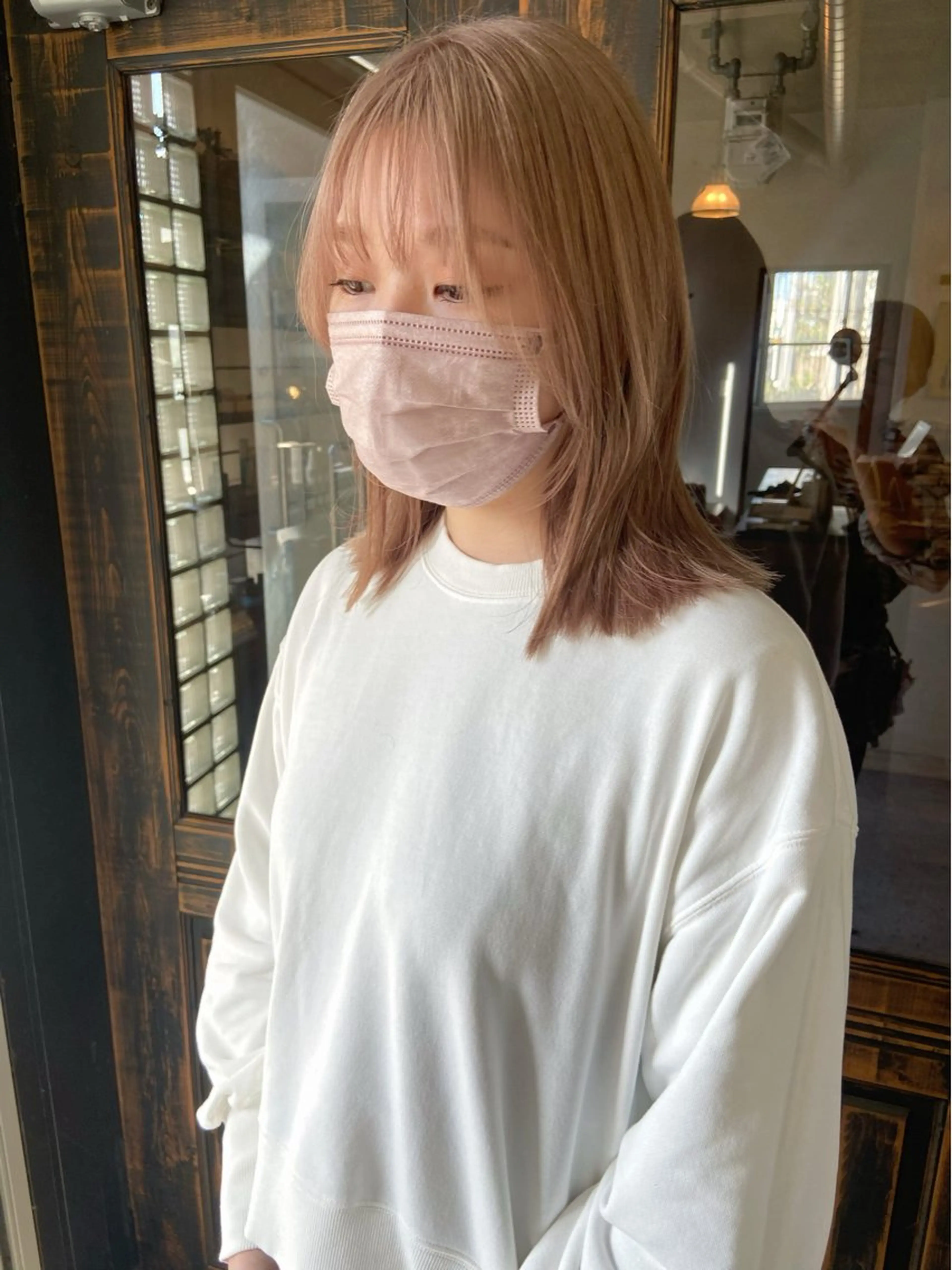 ミディアム カラー CIERA所属・トウジョウ アリサのヘアスタイル