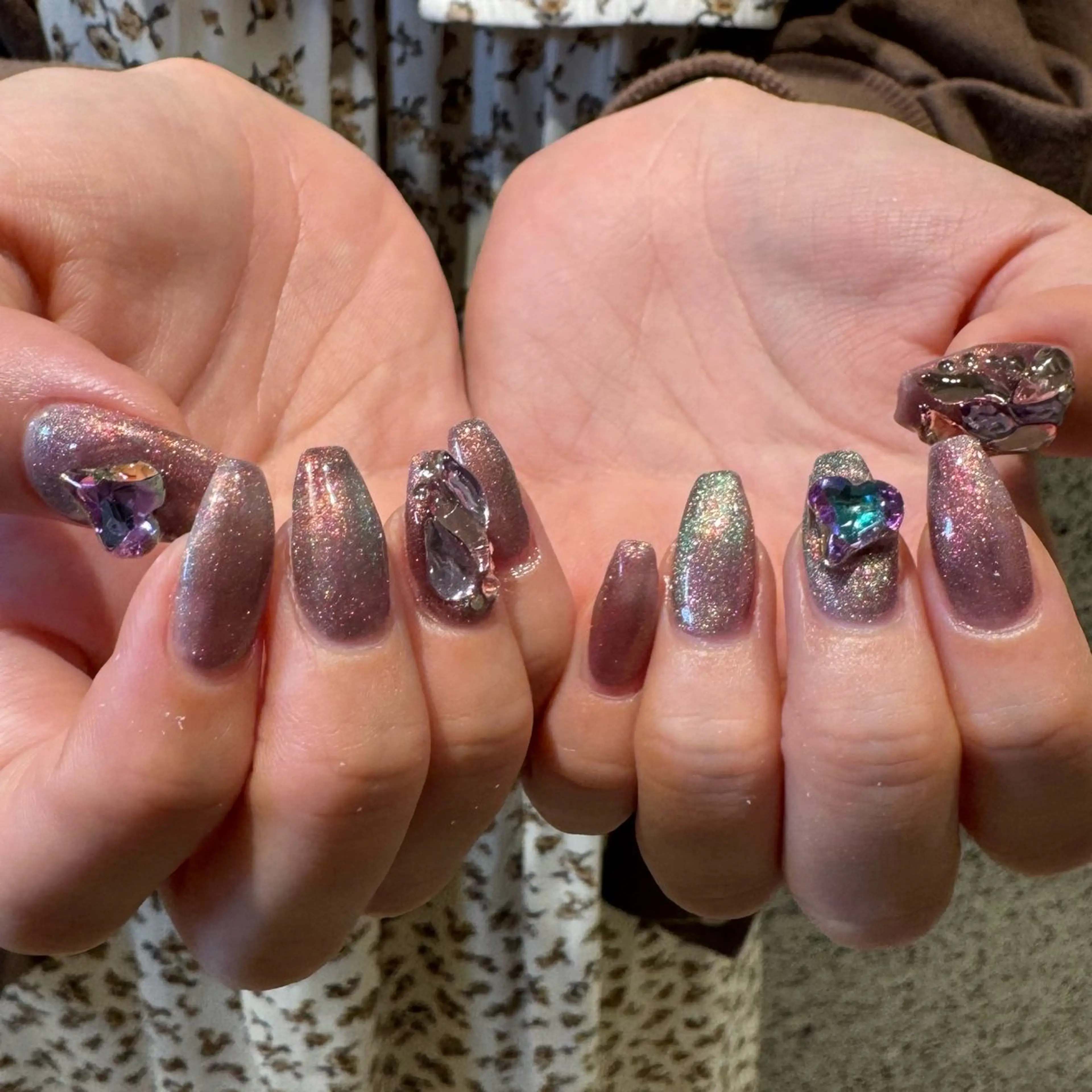 ネイル マグネットネイル RIEKO🍒 ワンホン♡推しネイルのネイルデザイン