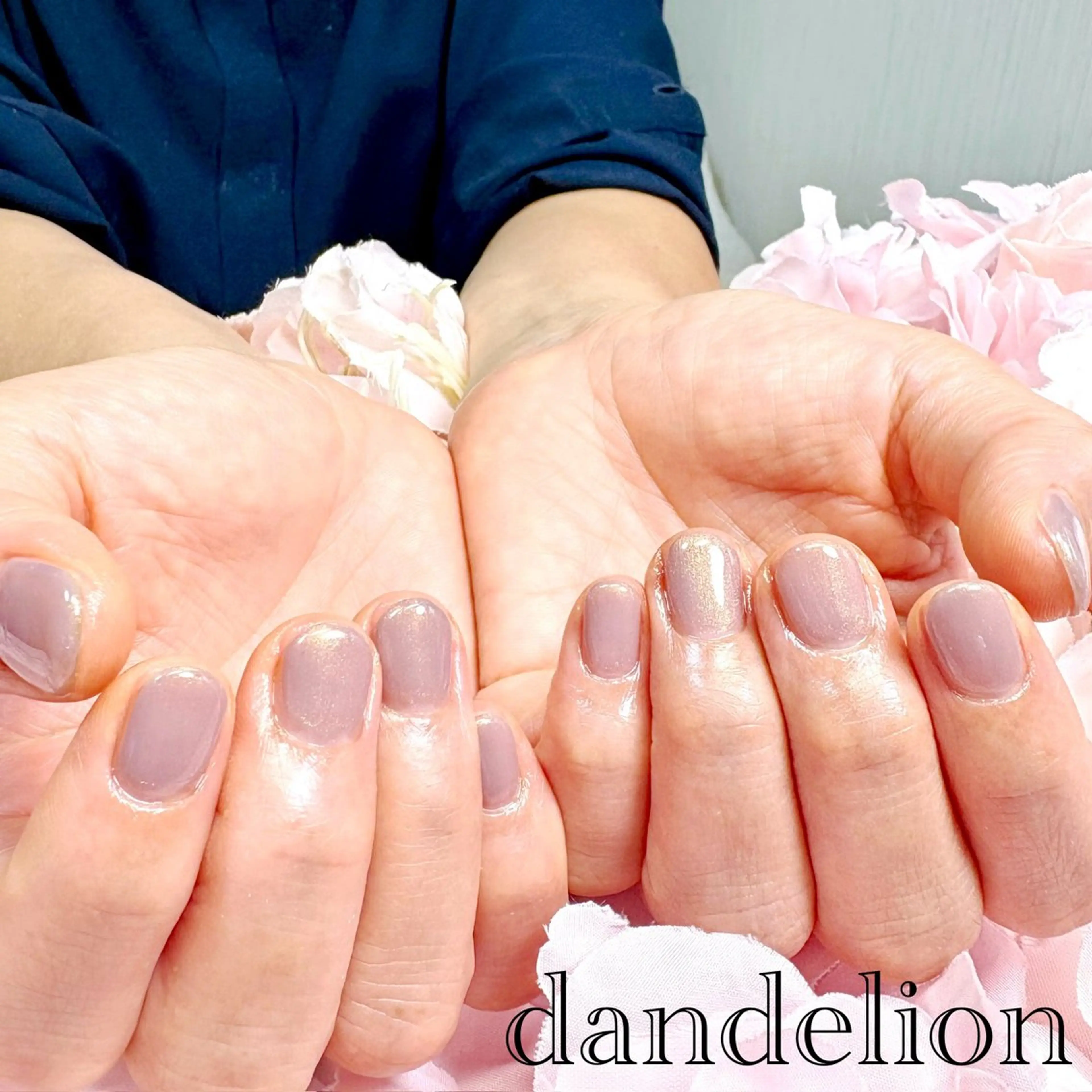 ネイル ハンドネイル ハンドケア dandelion ダンデライオンのネイルデザイン