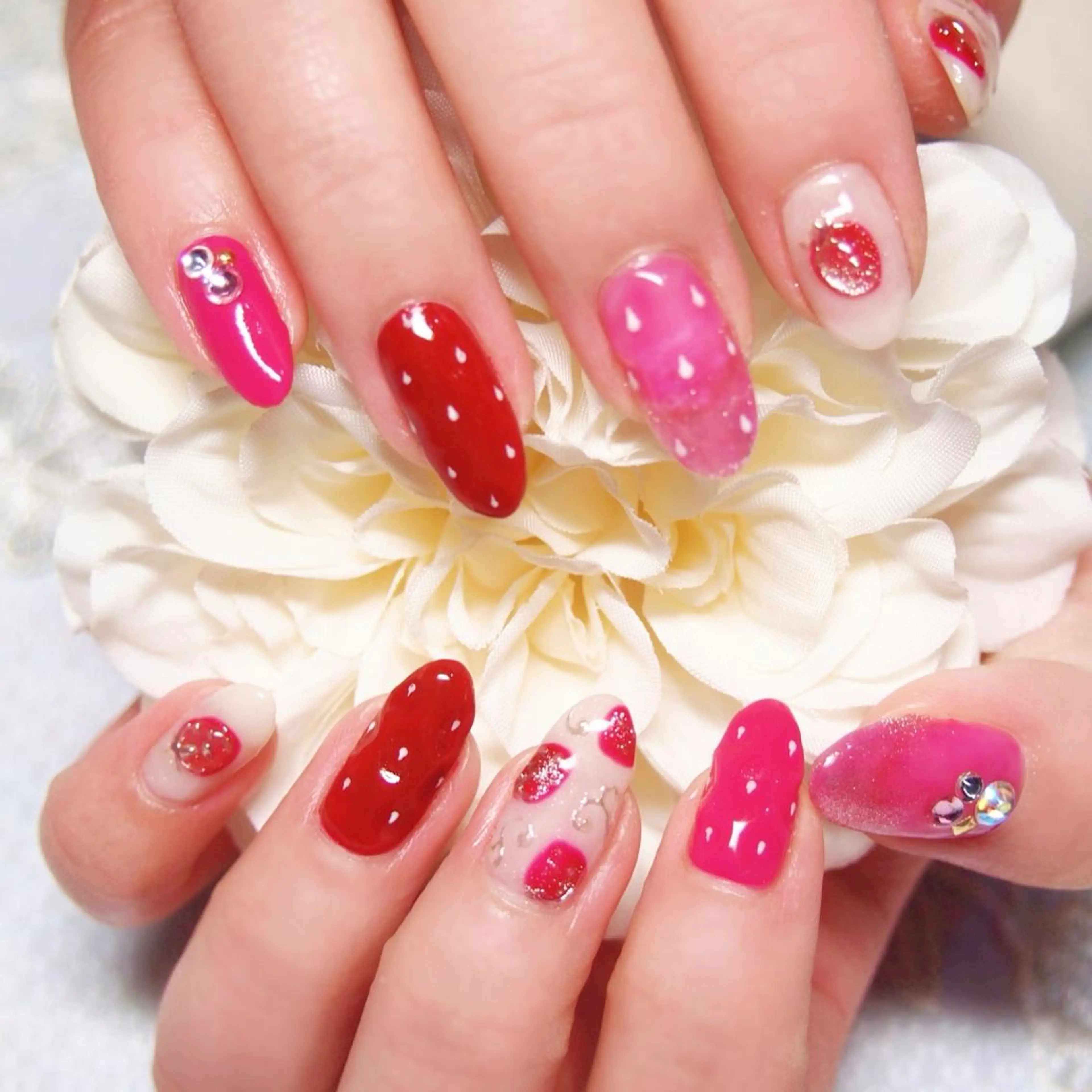 ネイル 山田 麻衣のネイルデザイン