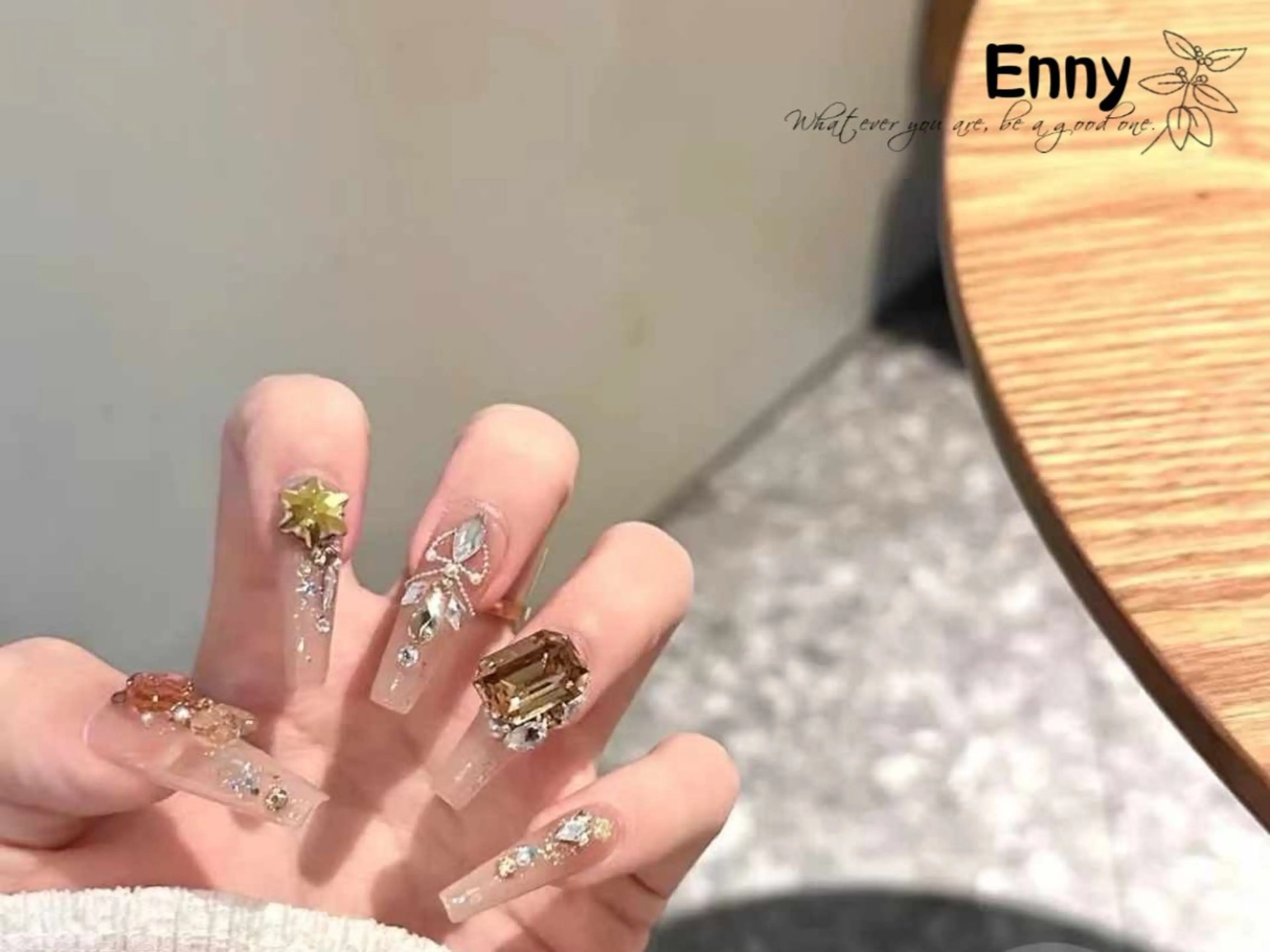 ネイル チークネイル 長さ出し フットネイル フレンチネイル ジェルネイル Enny lovelyのネイルデザイン