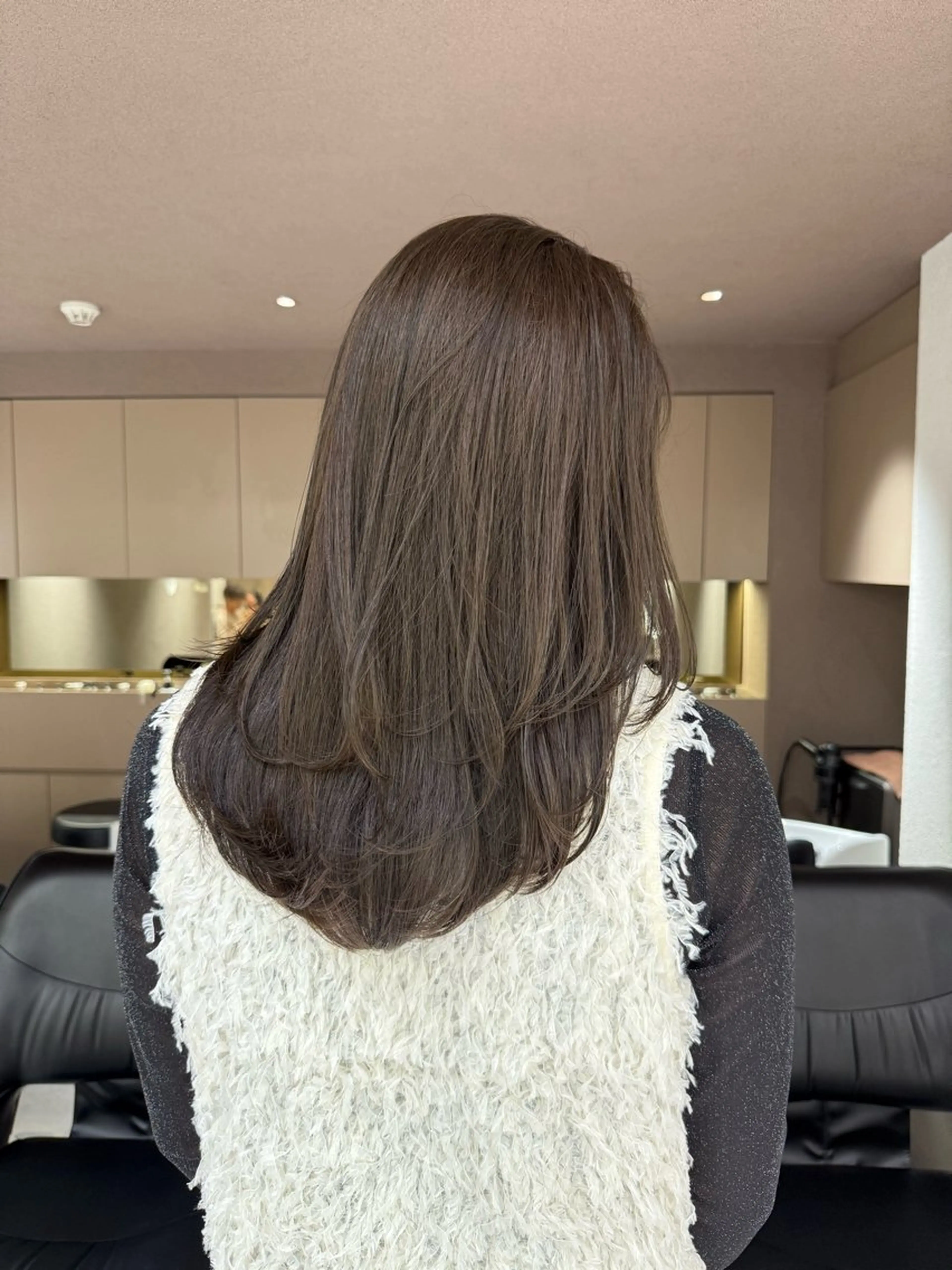 【🕊️オススメ🕊️】似合わせカット+コアミートリートメント(シャンプーブロー込)の写真