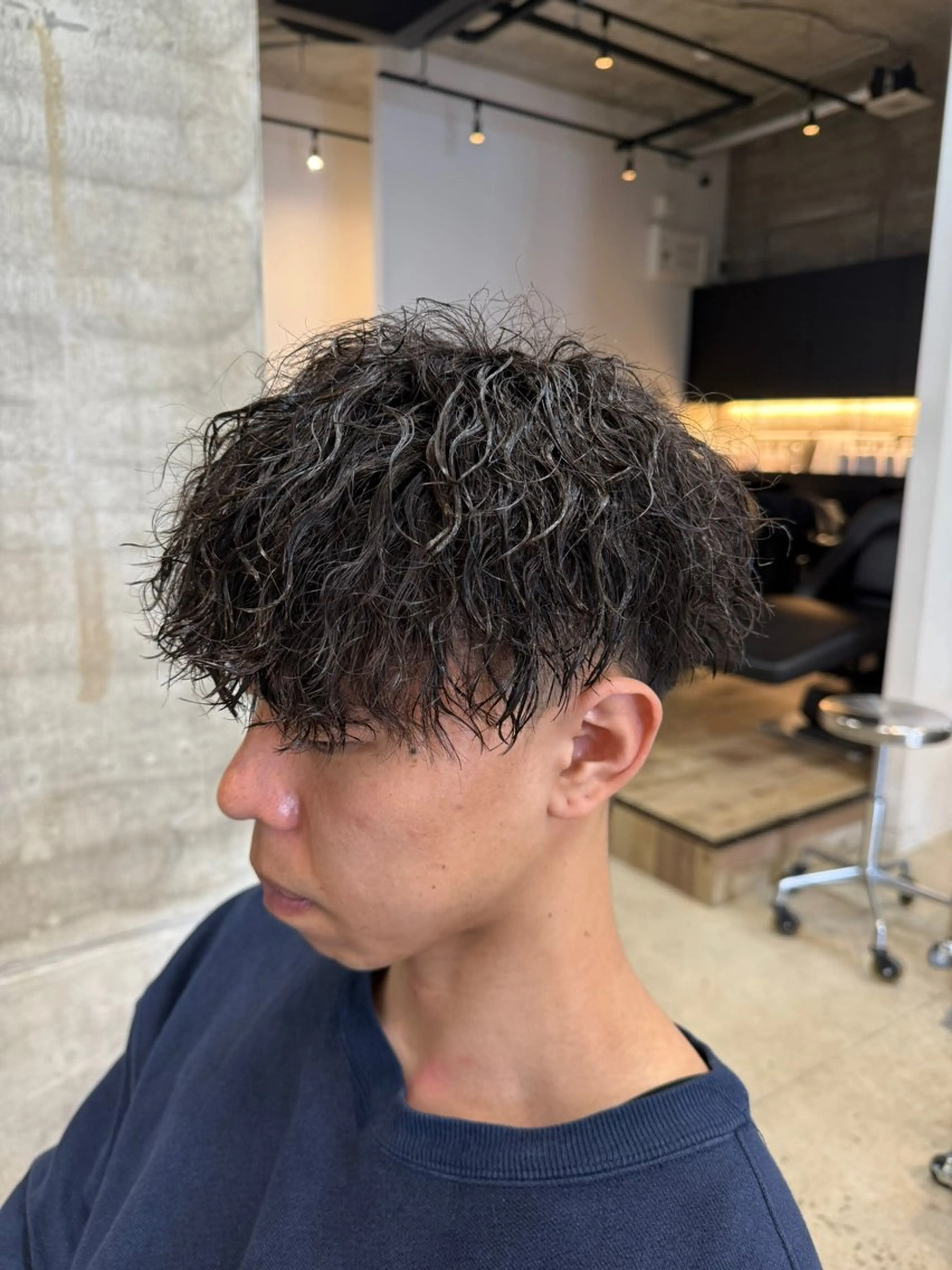 パーマ メンズ カット パーマ 飯泉/メンズカラー ツイスパ/メッシュのヘアスタイル