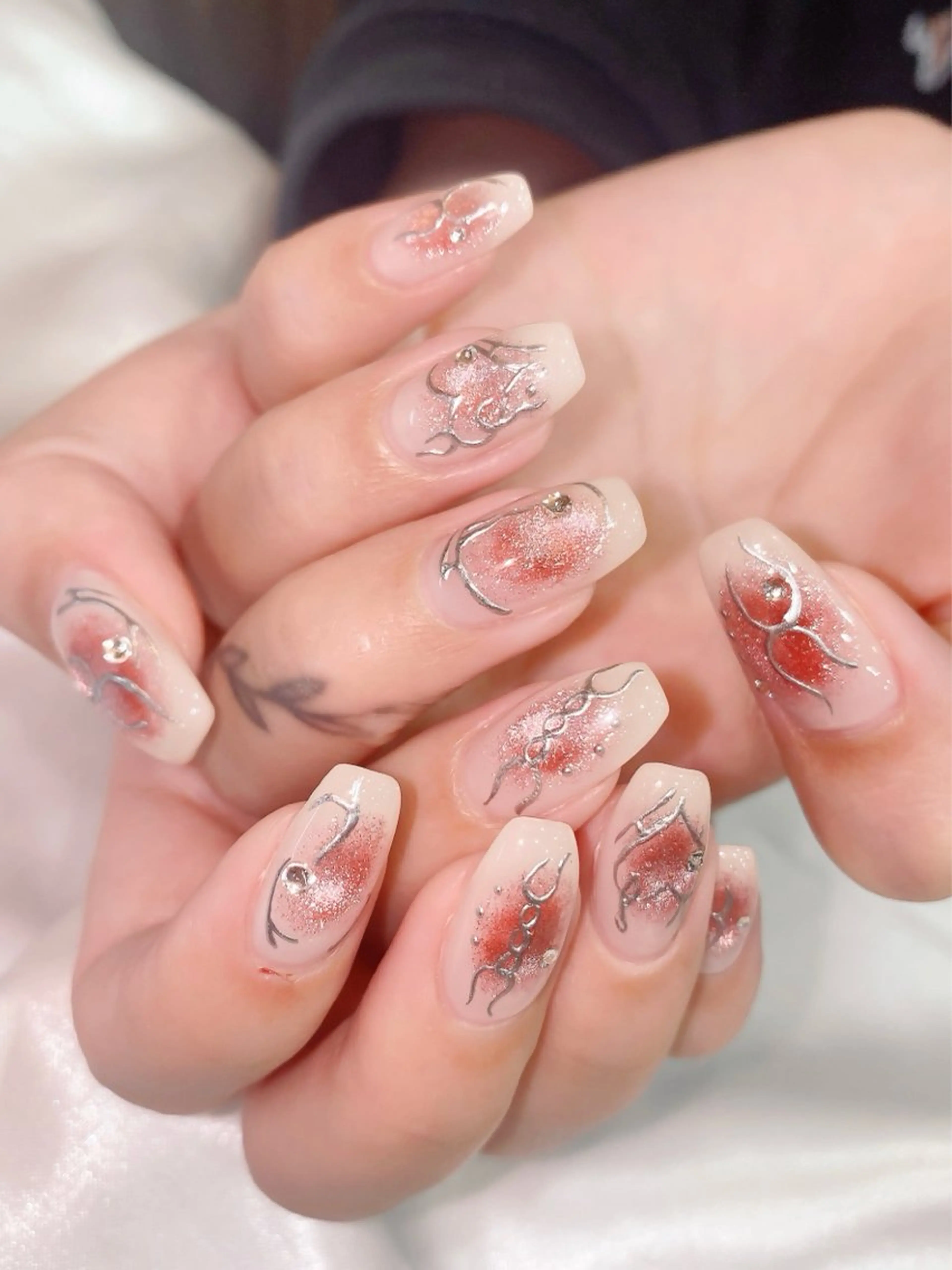 ネイル 持ち込み éclat所属・éclat エクラのネイルデザイン