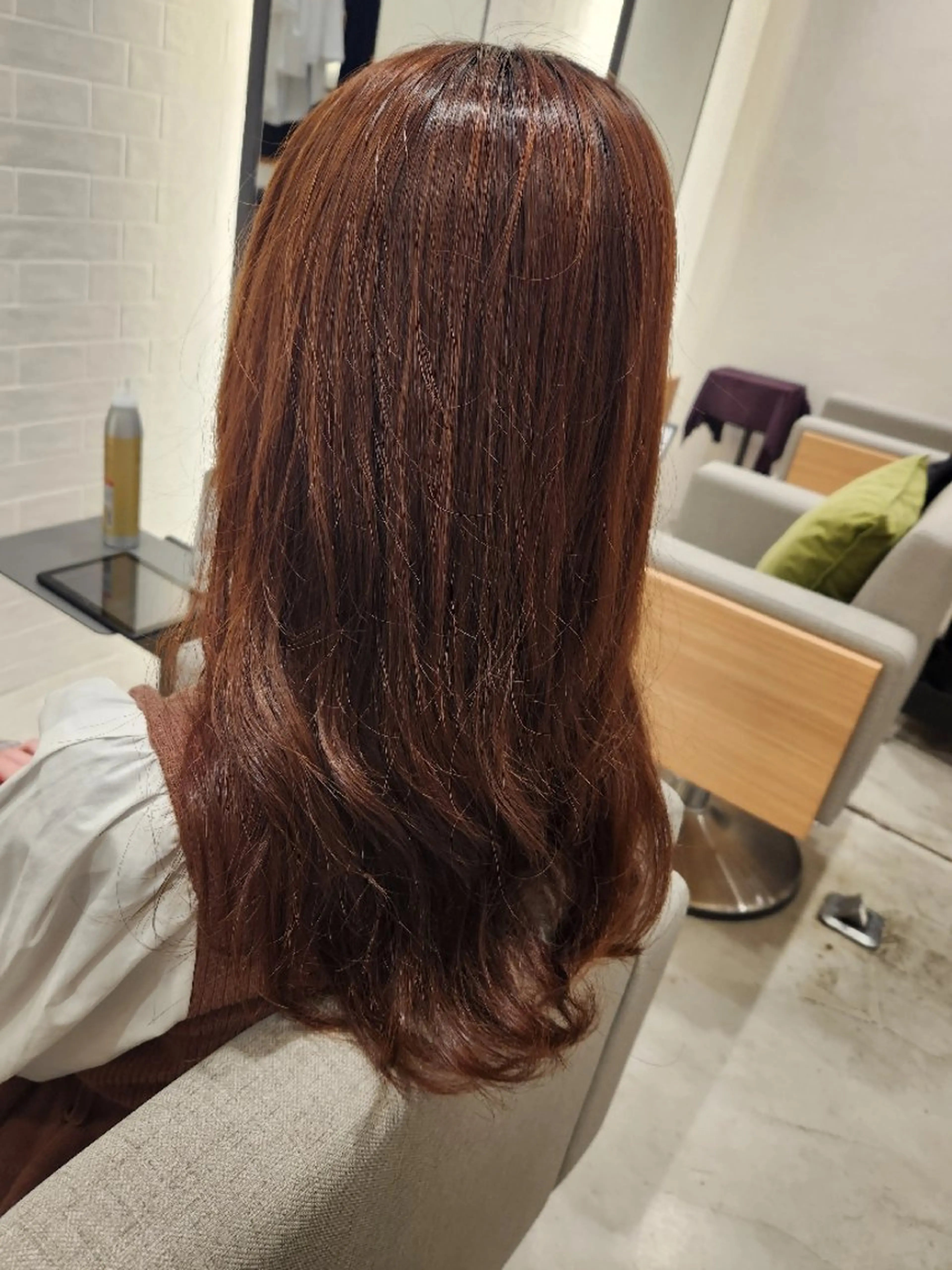 セミロング パーマ 💜艶髪カラー💜 🎶富川美希🎶のヘアスタイル