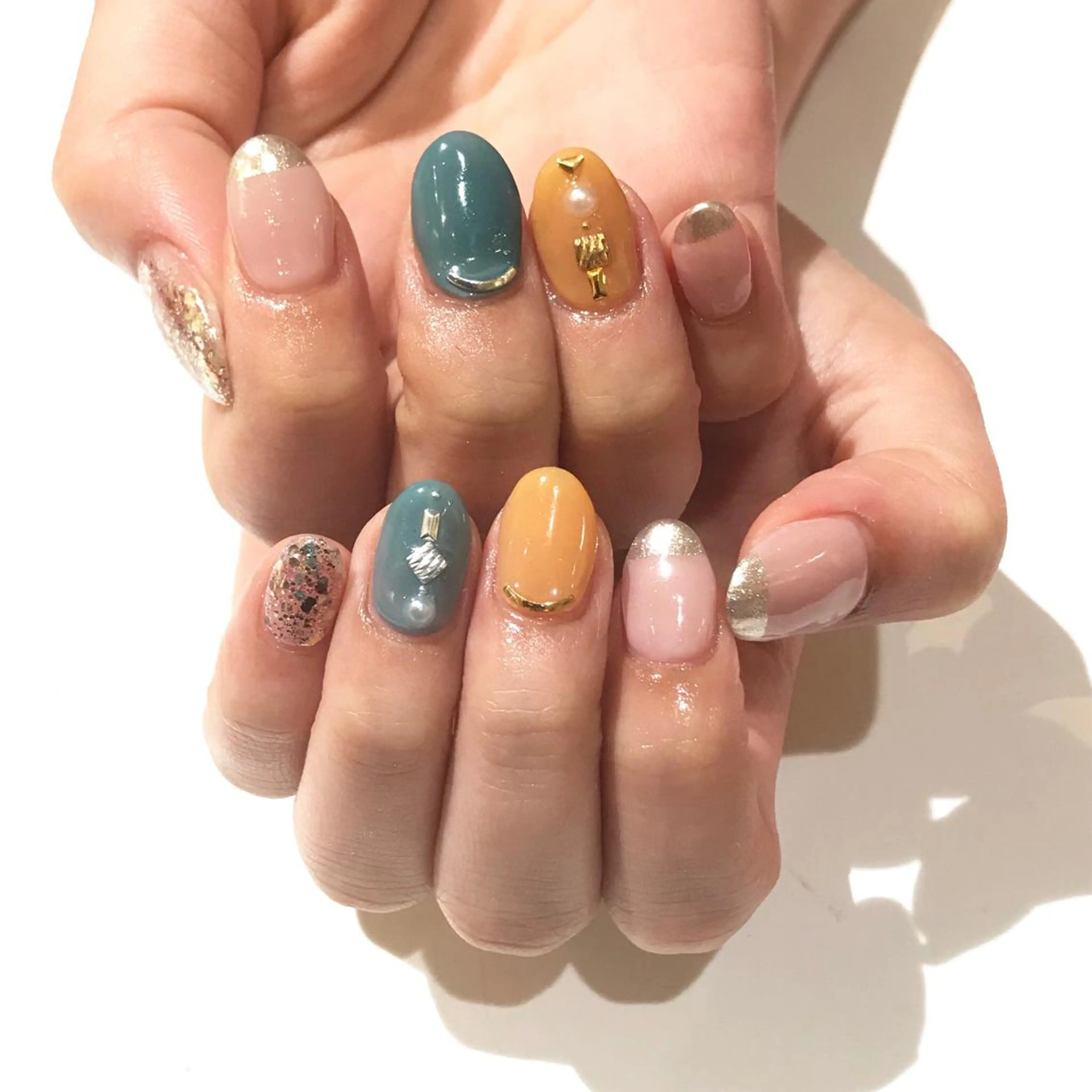 ネイル 舞田 苑香のネイルデザイン