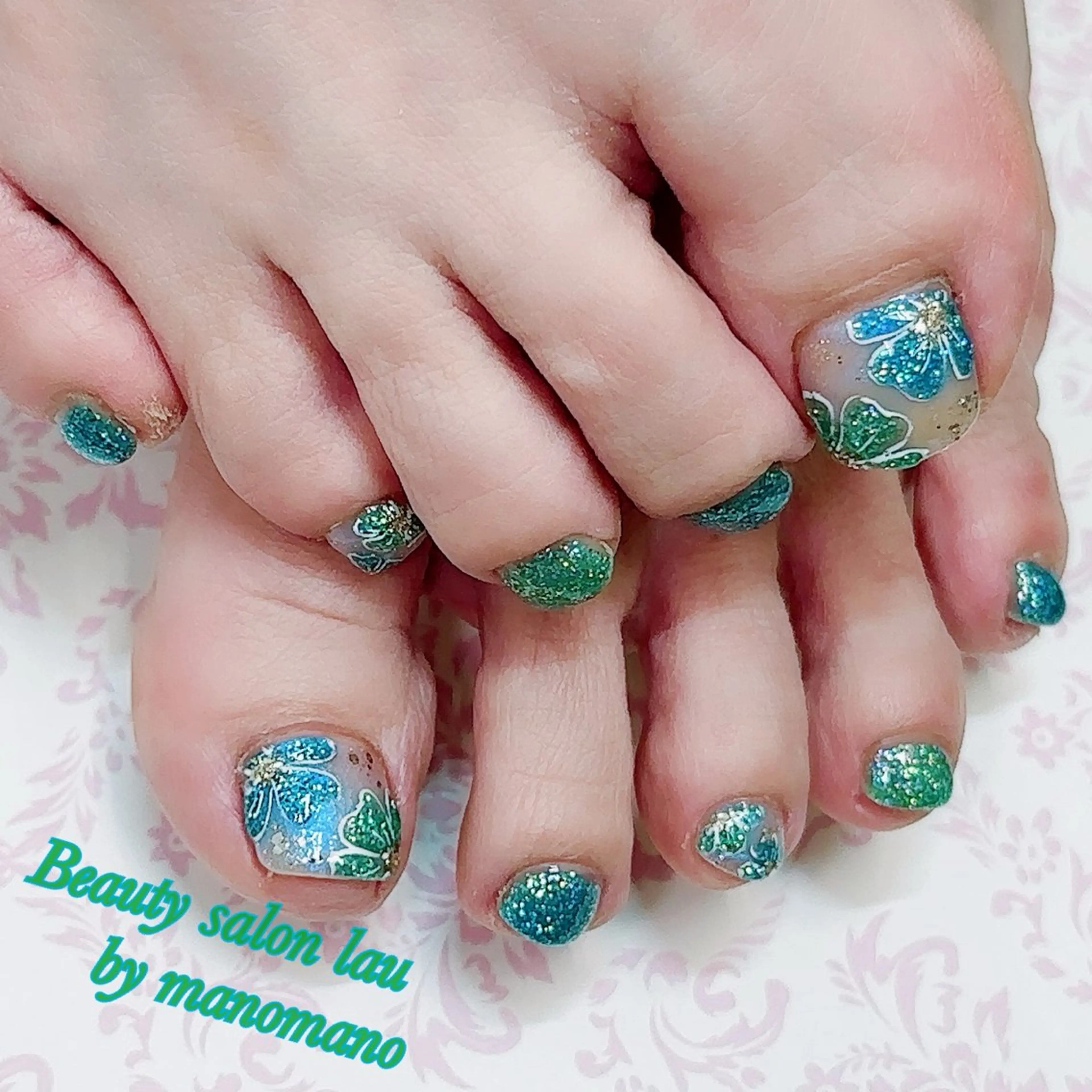 ネイル ラウバイマノマノ なかざとのネイルデザイン