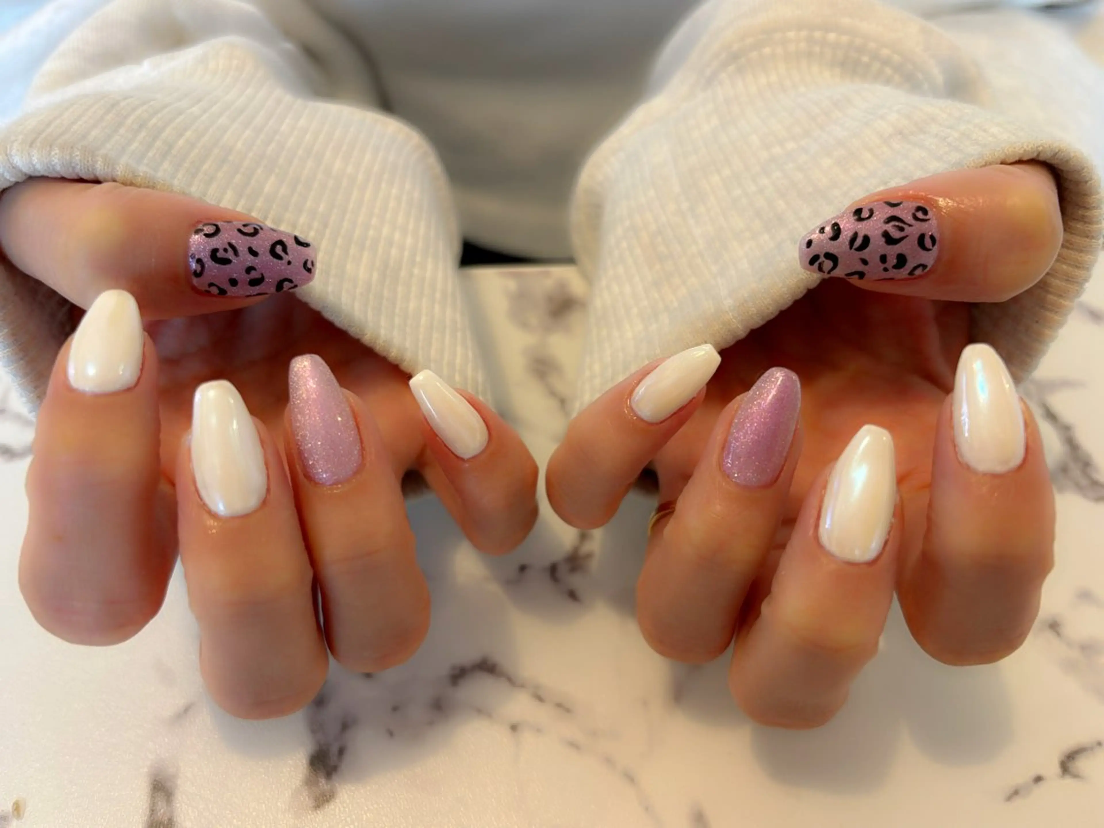 オフ込み💅親指アート🎨の写真