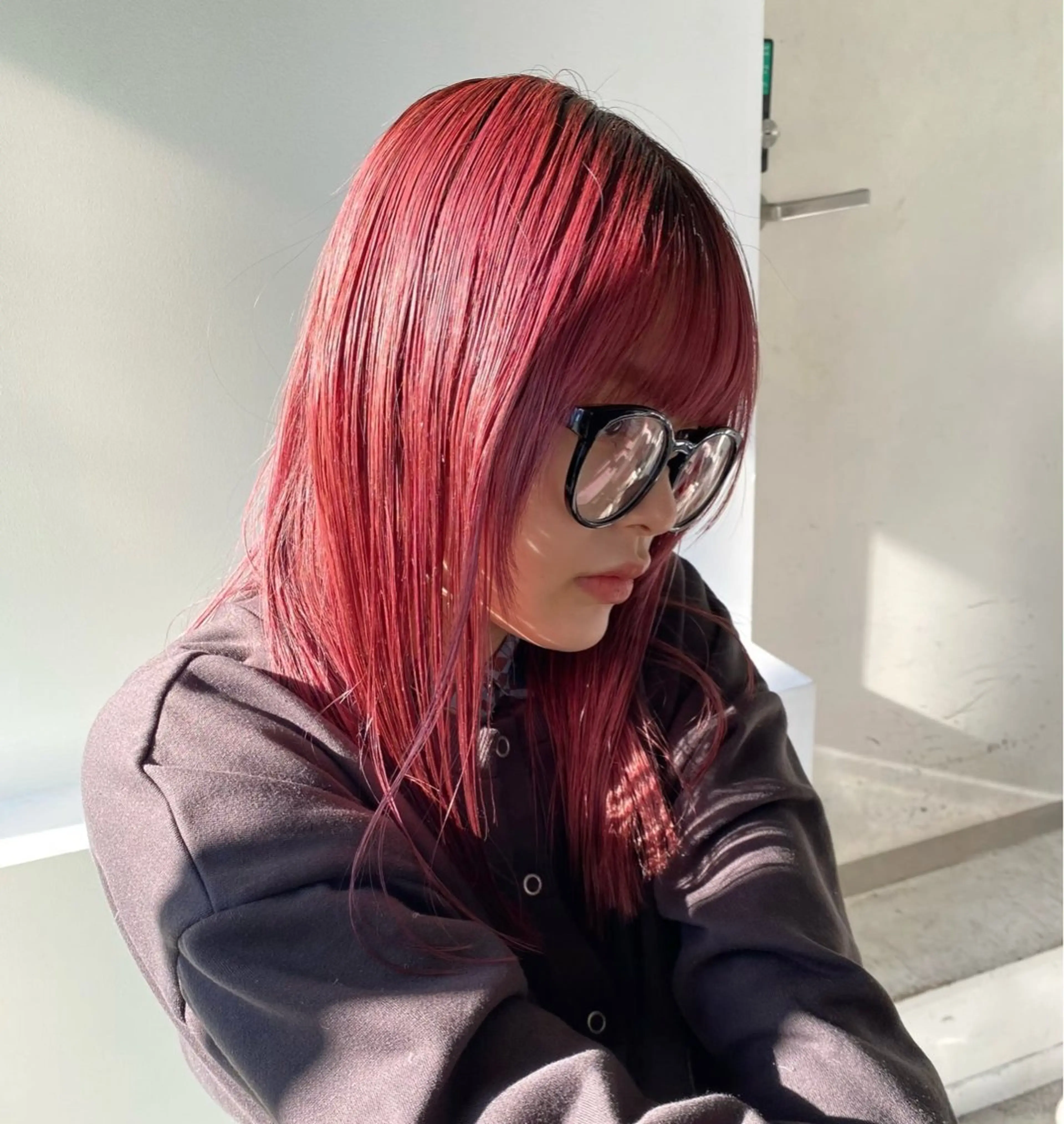 カラー ヘアカラー トリートメント ブリーチカラー×艶 🍨mihoのヘアスタイル