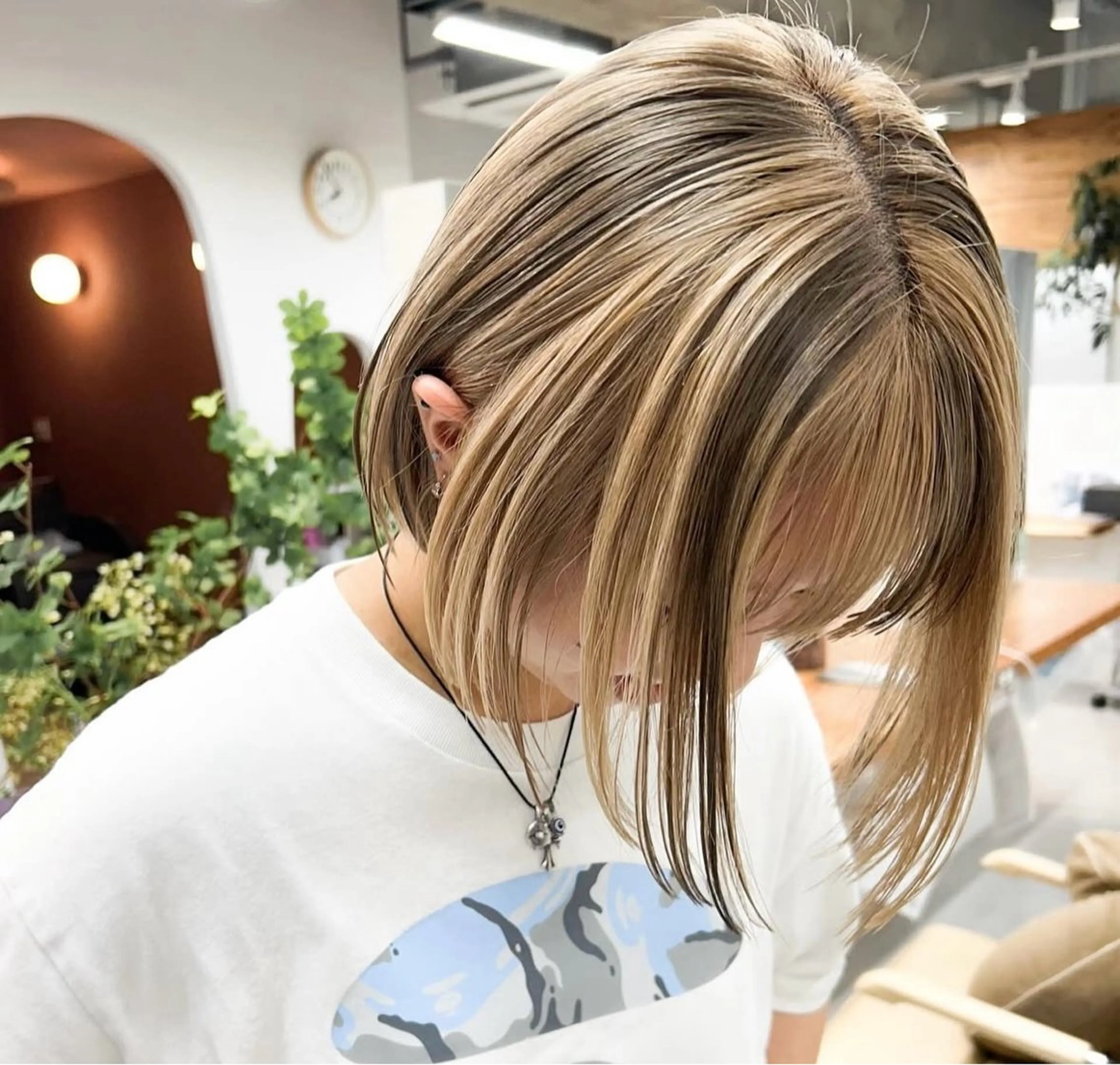 ショート カラー moon/髪質改善/ ブリーチ/レイヤー☪のヘアスタイル