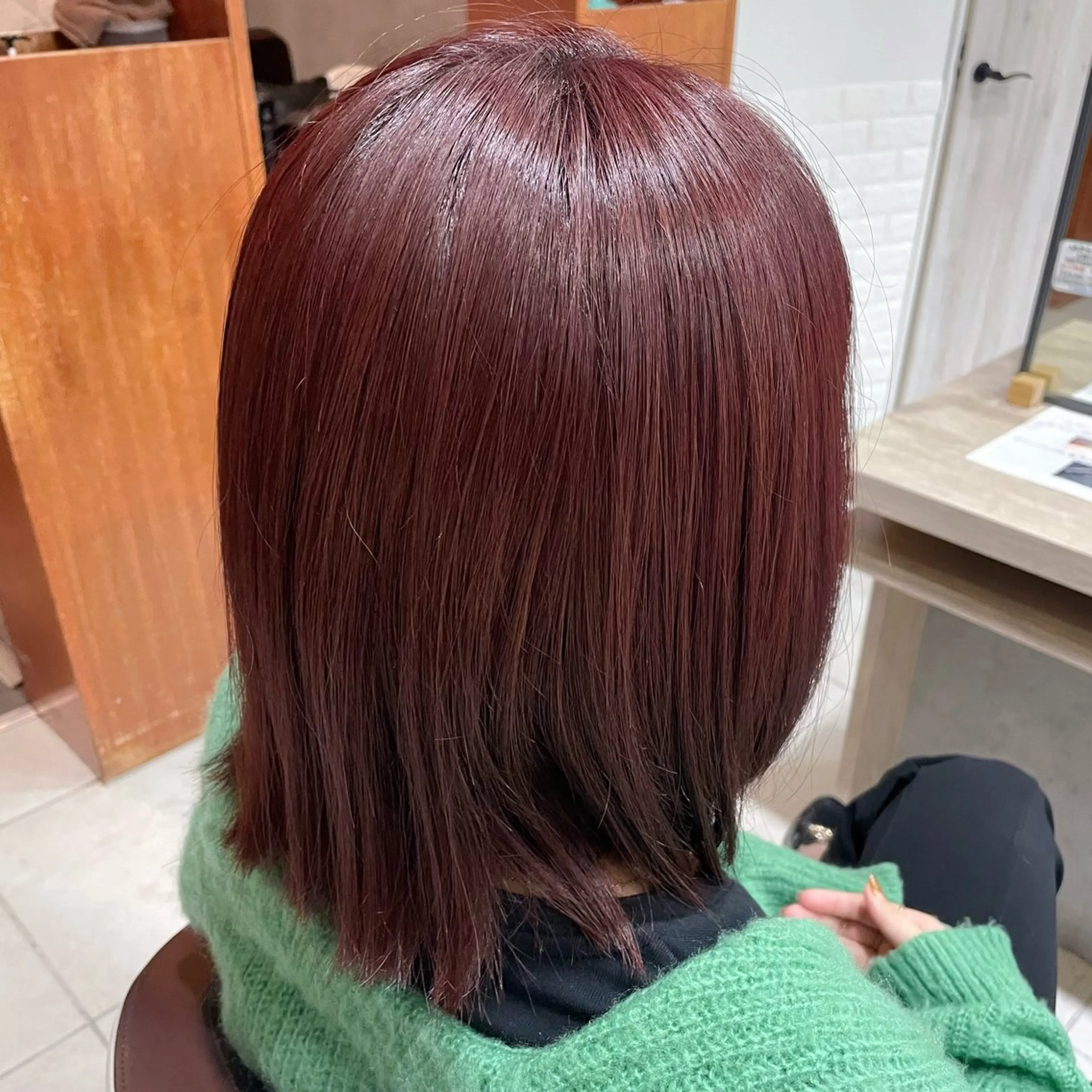 ミディアム カラー ヘアカラー トリートメント 小川 夏実のヘアスタイル