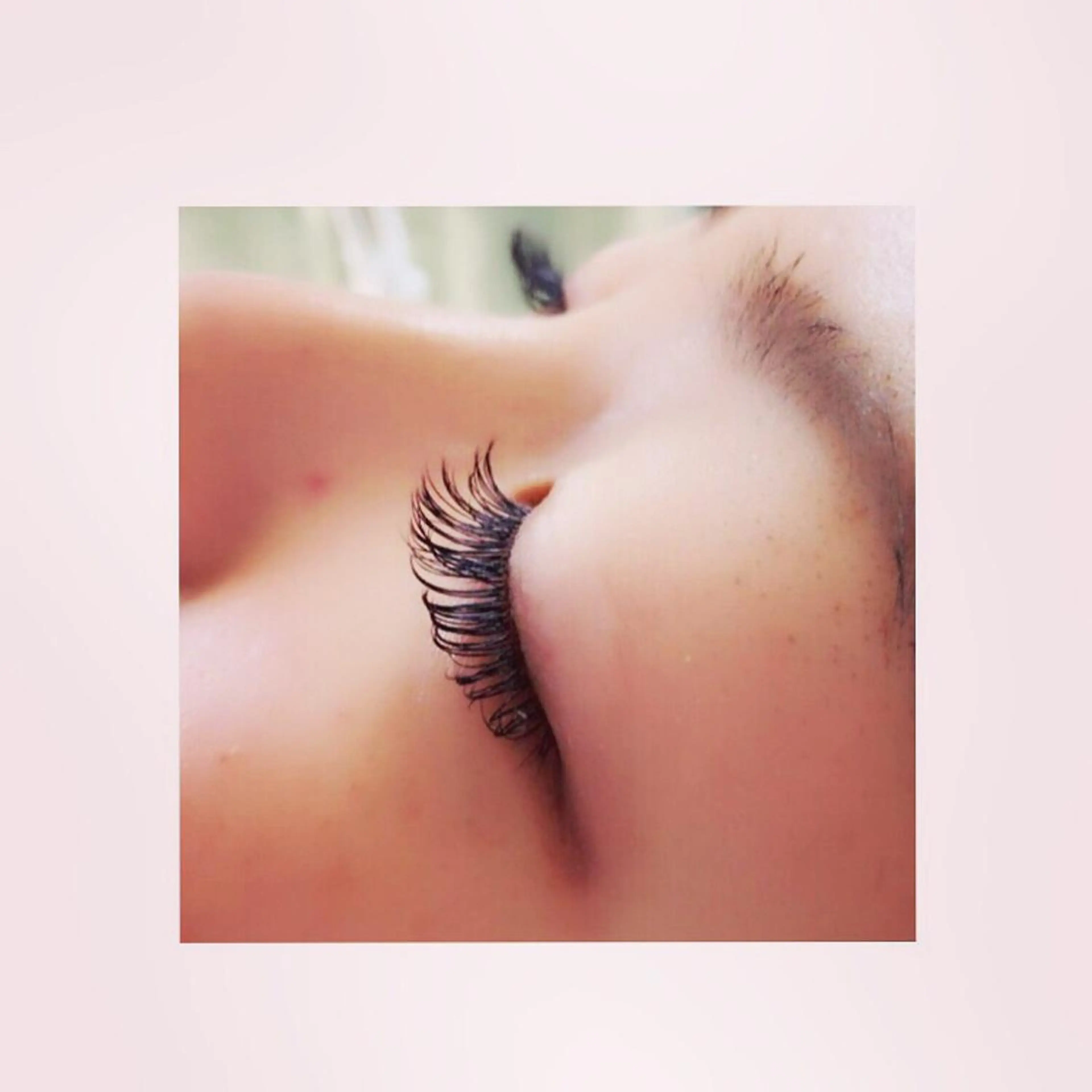 マツエク・マツパ alchemy workzの眉毛・アイブロウイメージ