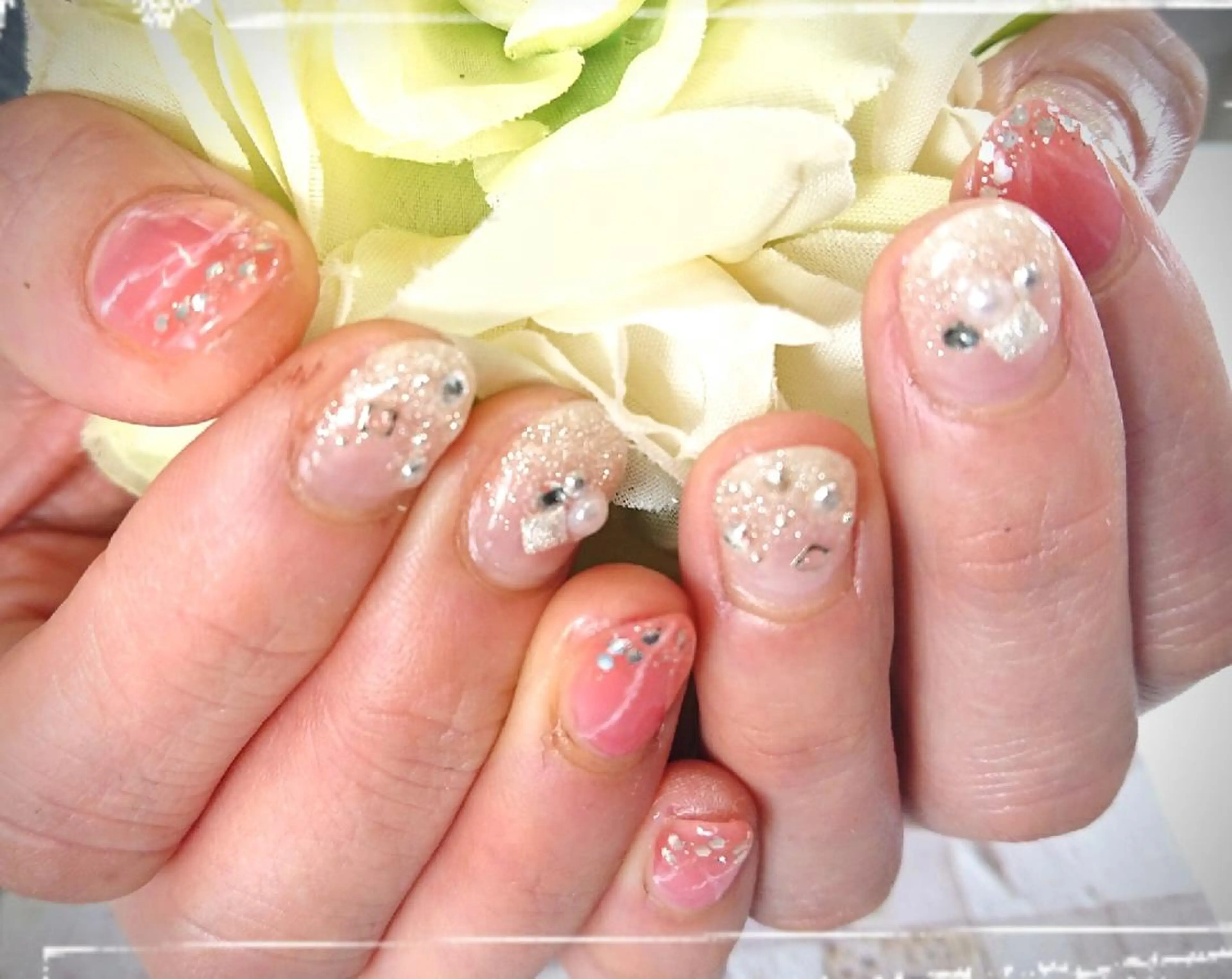 ネイル キラキラネイル 大理石ネイル(マーブル) 林 珠里のネイルデザイン