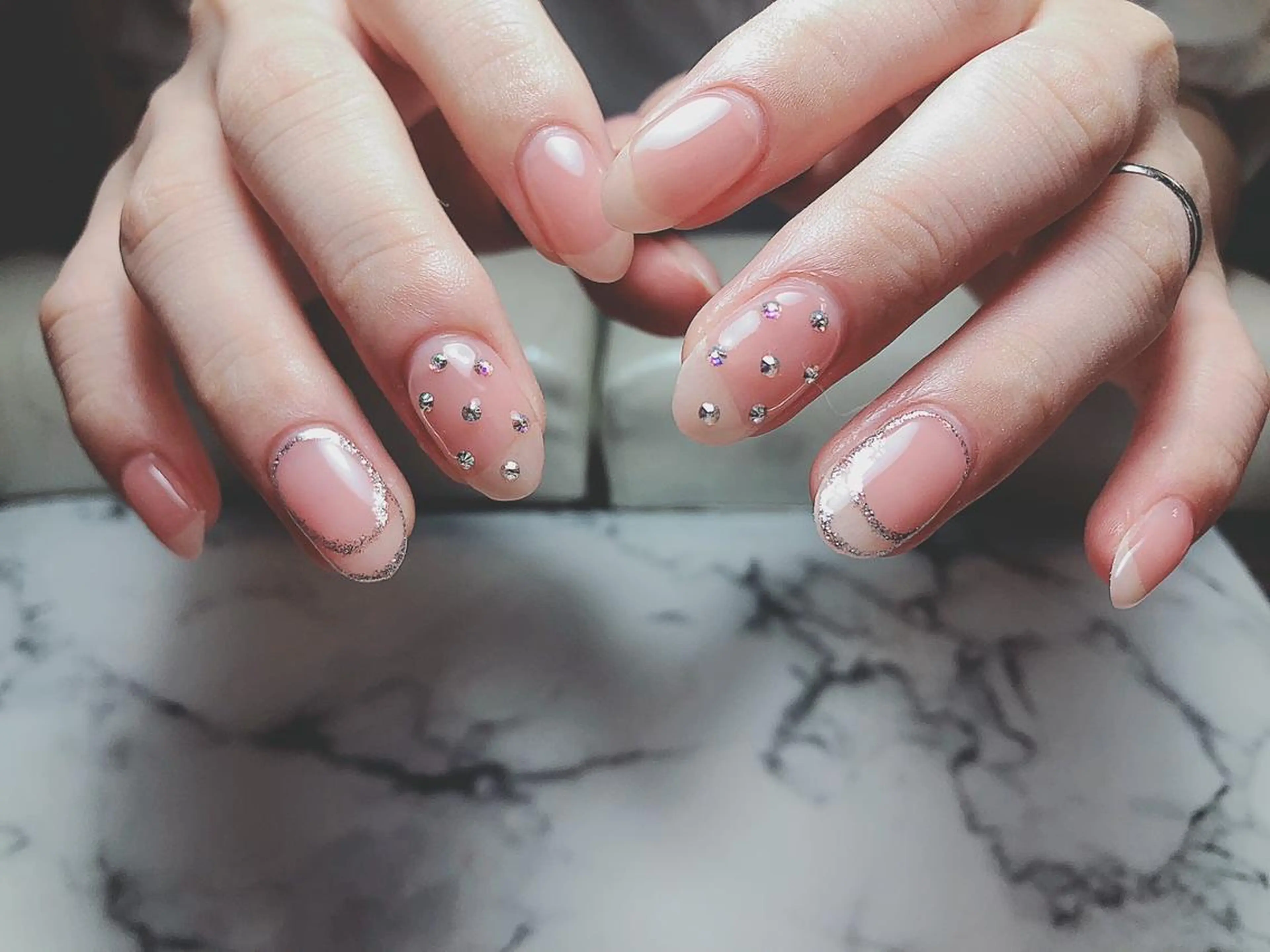 ネイル アートネイル ジェルネイル ニュアンスネイル パラジェル Nailist Honamiのネイルデザイン