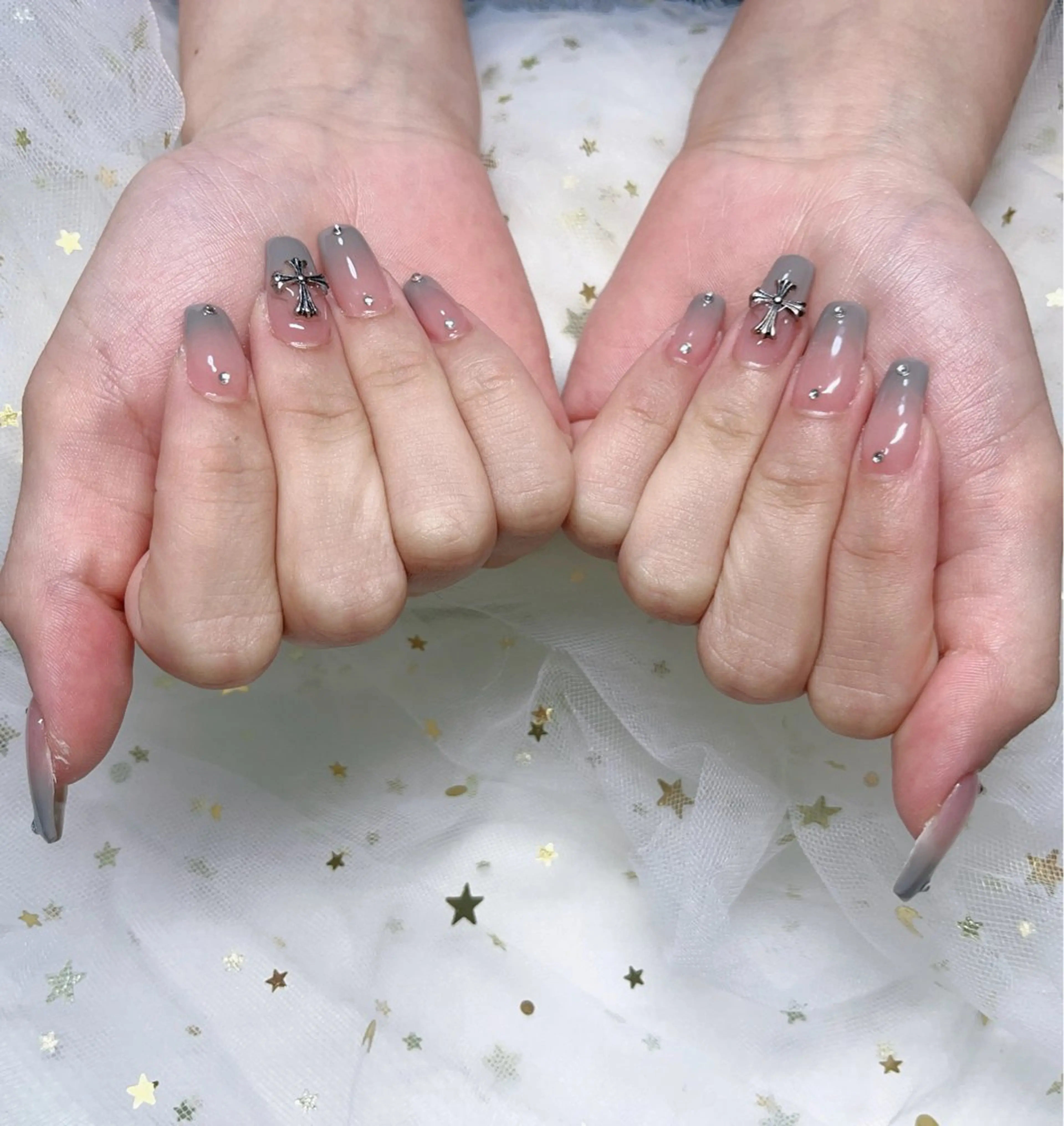 ネイル グラデーション Azel nail 伊野麗のネイルデザイン