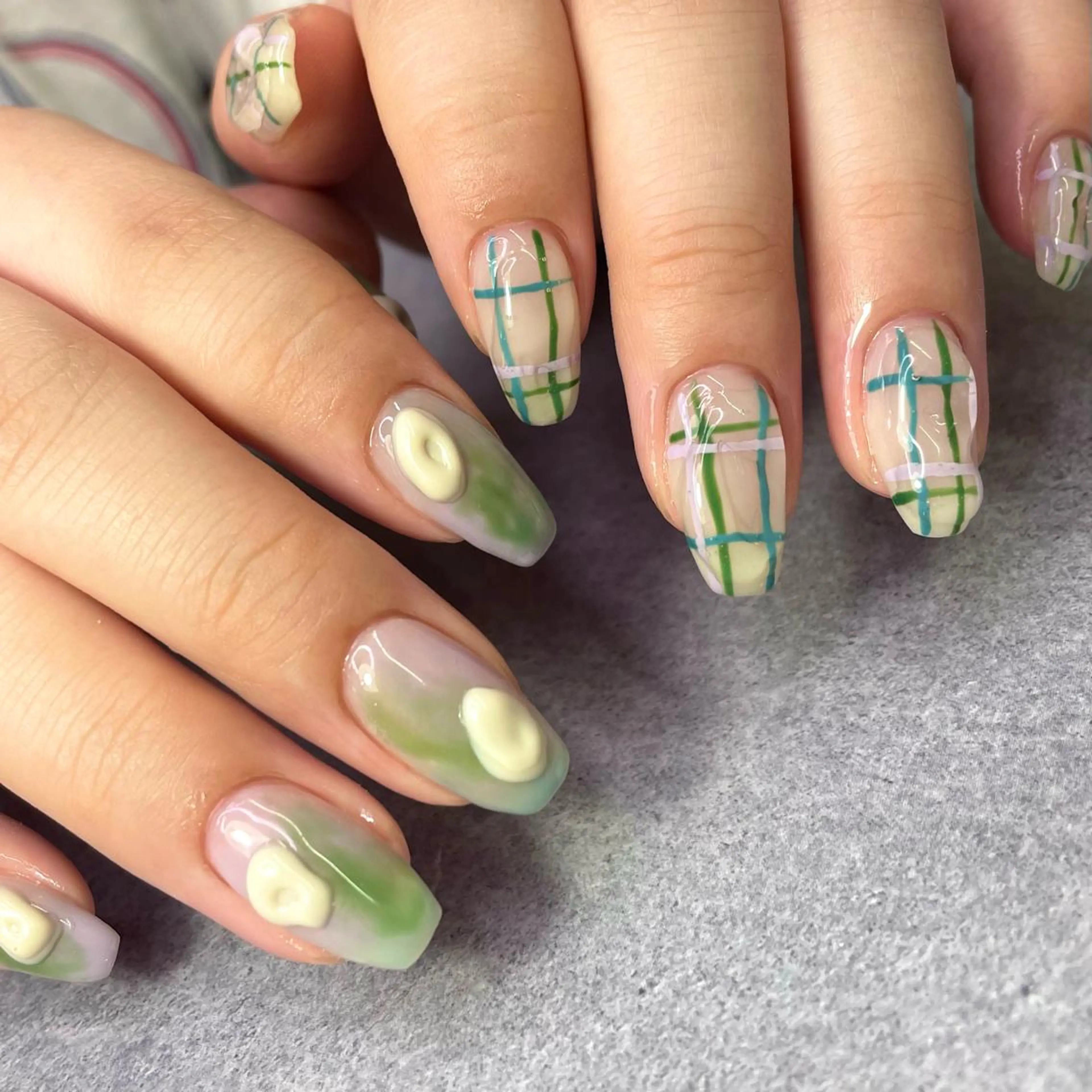 ネイル ハンドネイル F. Lenaのネイルデザイン