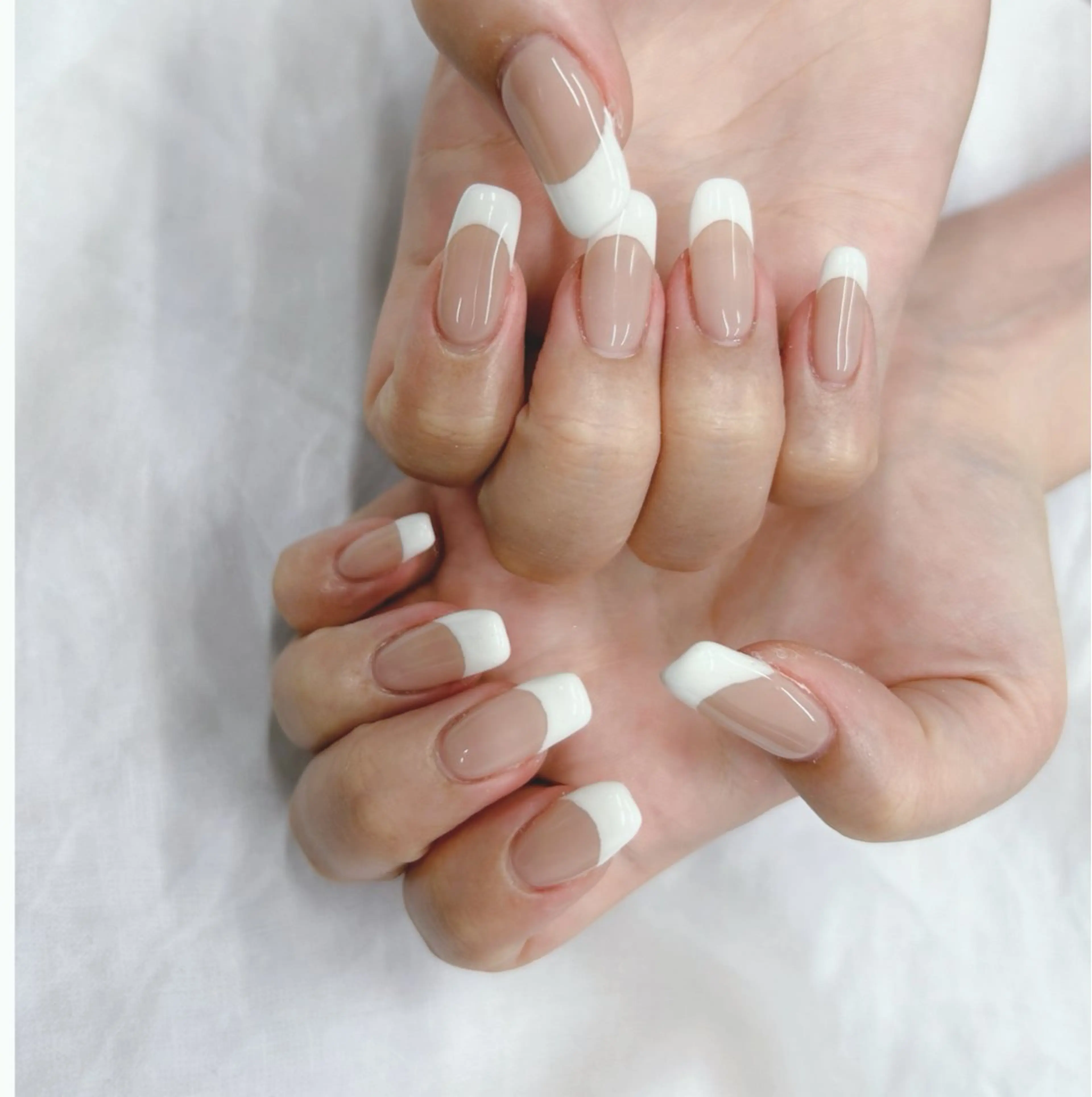 ネイル フレンチネイル ハンドネイル Nail Salon agré所属・agré ネイルサロン　アグレのネイルデザイン