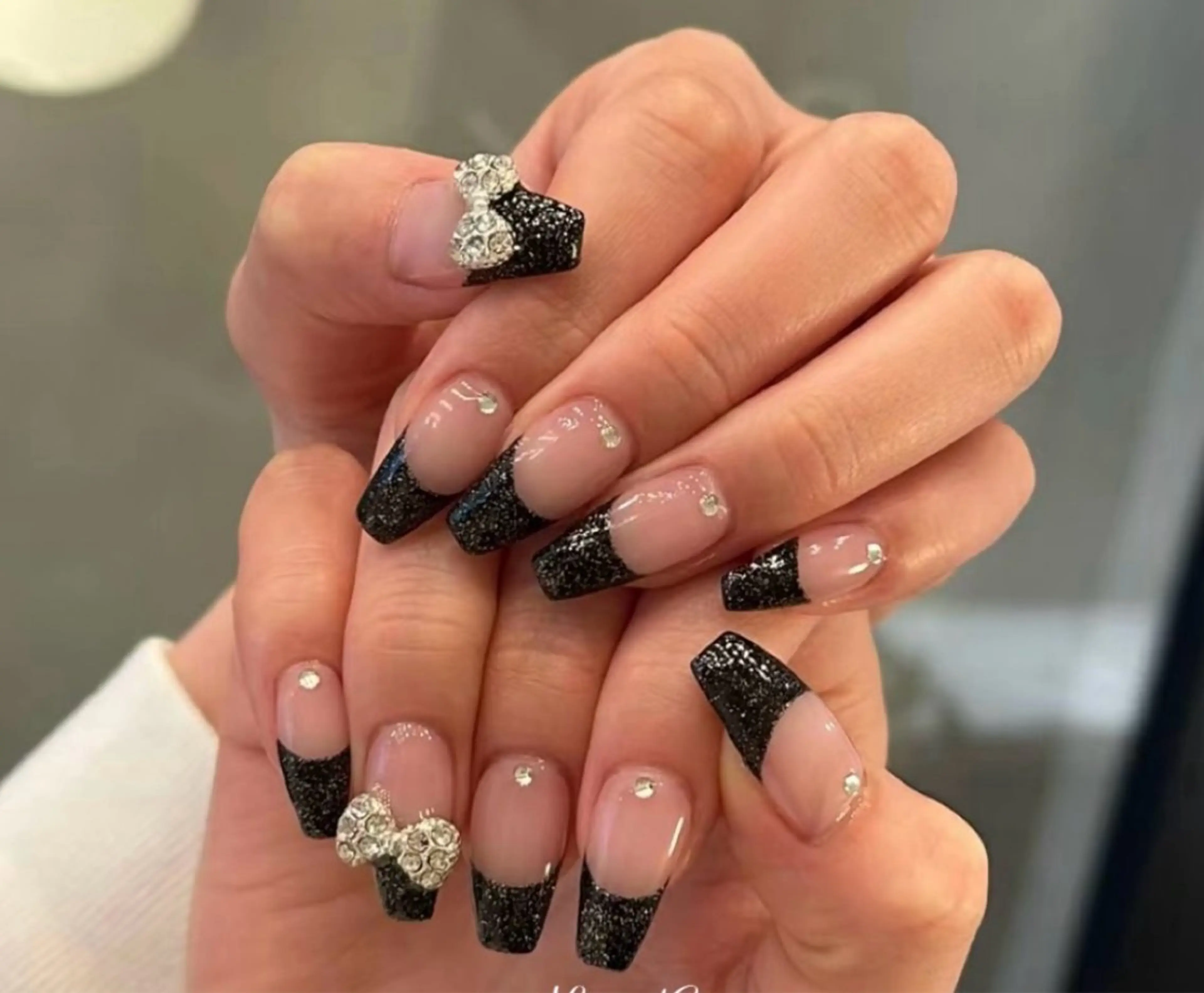 ネイル ハンドネイル 長さ出し専門 パーツのネイルデザイン