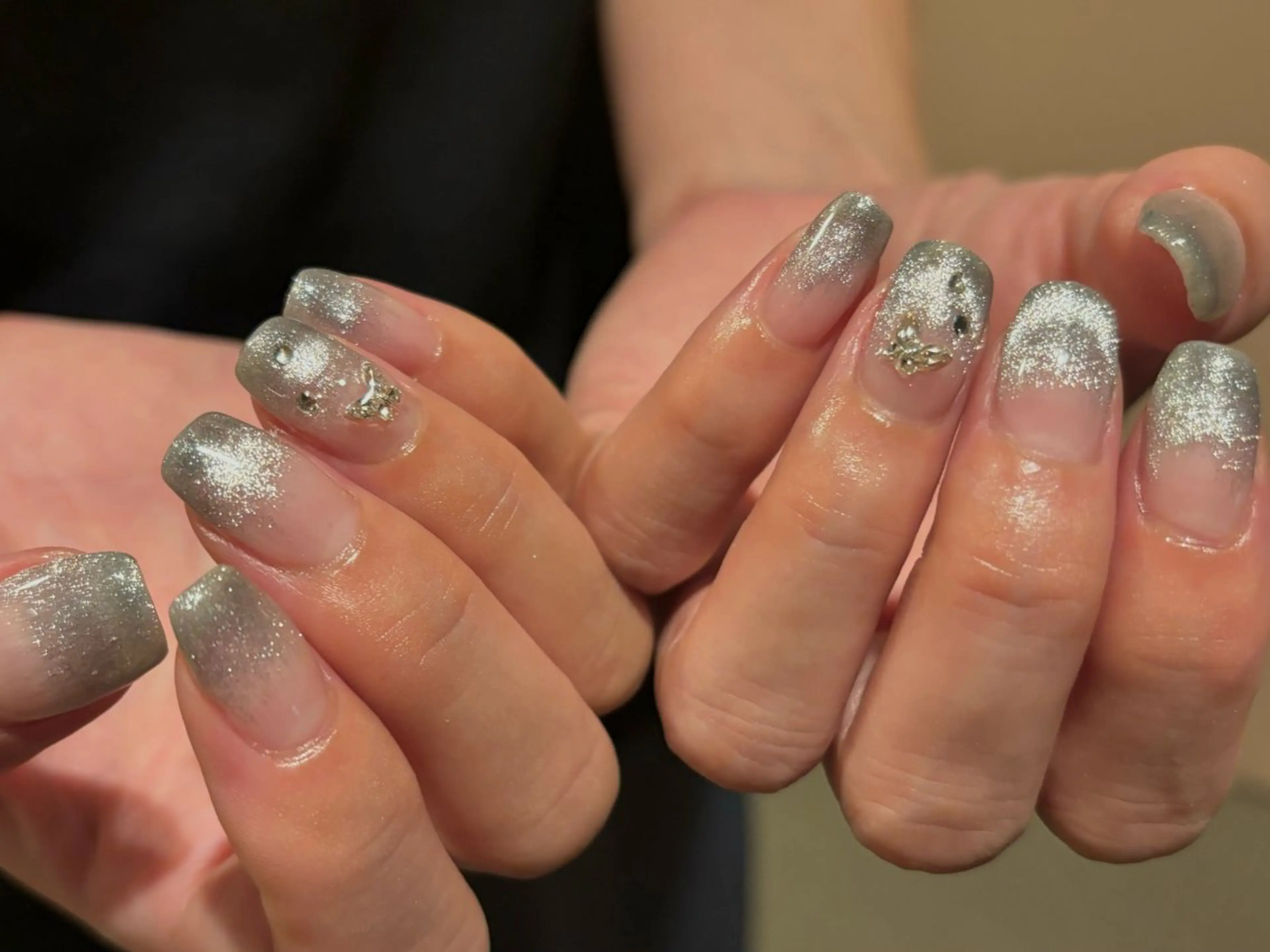 ネイル クリアネイル フレンチネイル グラデーション マグネットネイル ハンドネイル epanouir mihoのネイルデザイン