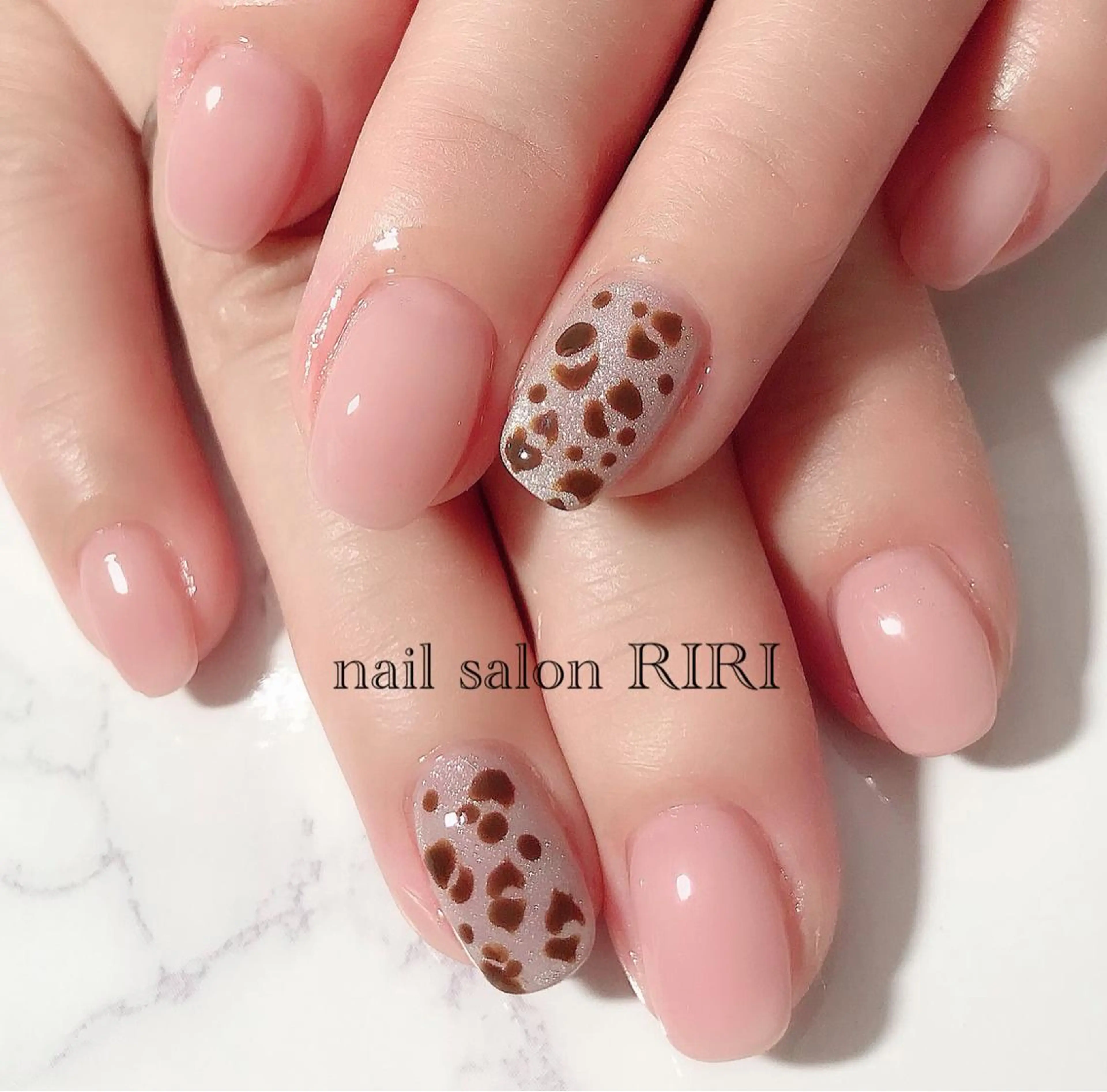 ネイル マグネットネイル private  nail  salon RIRI所属・RIRI リリのネイルデザイン