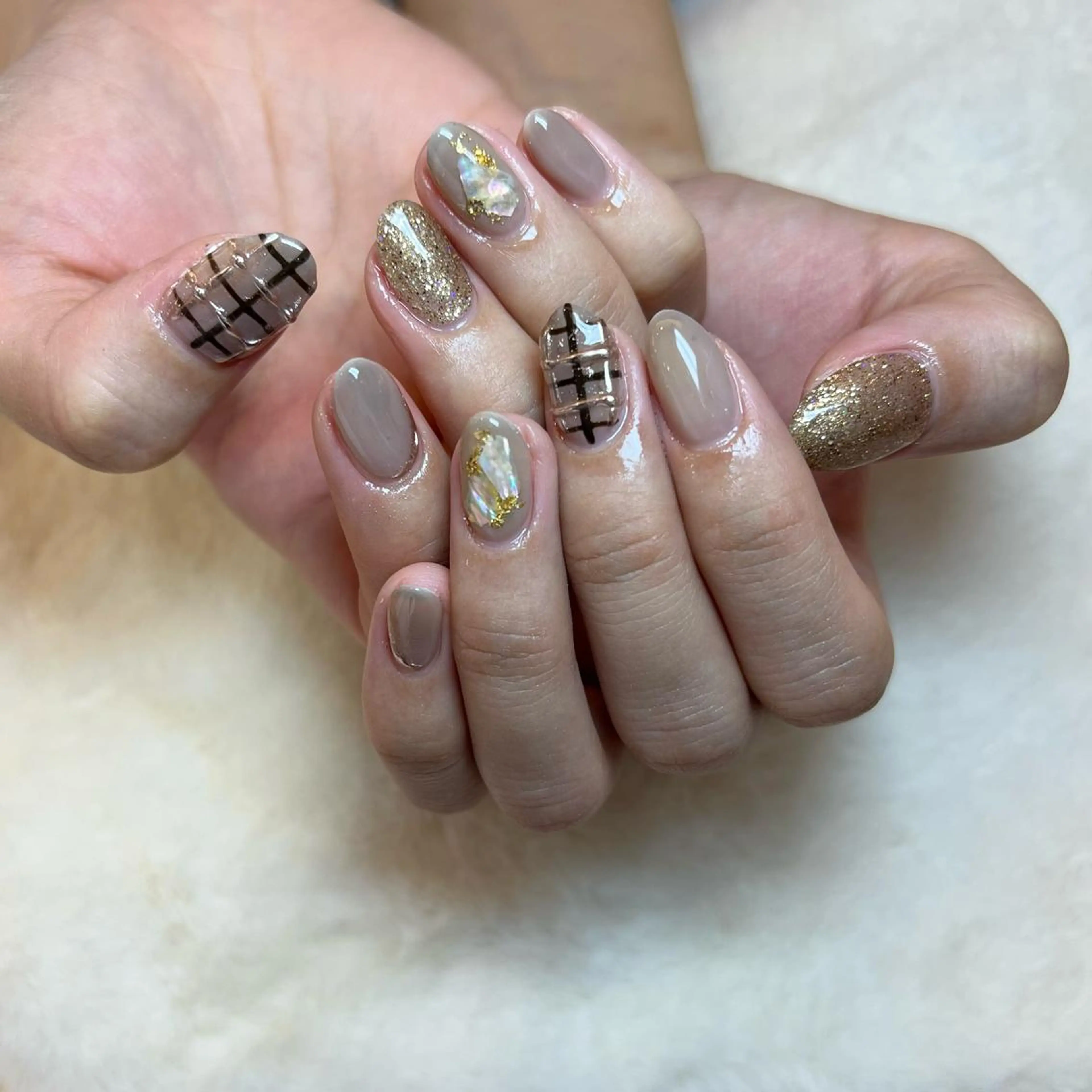 ネイル ハンドネイル 河野 弥月のネイルデザイン