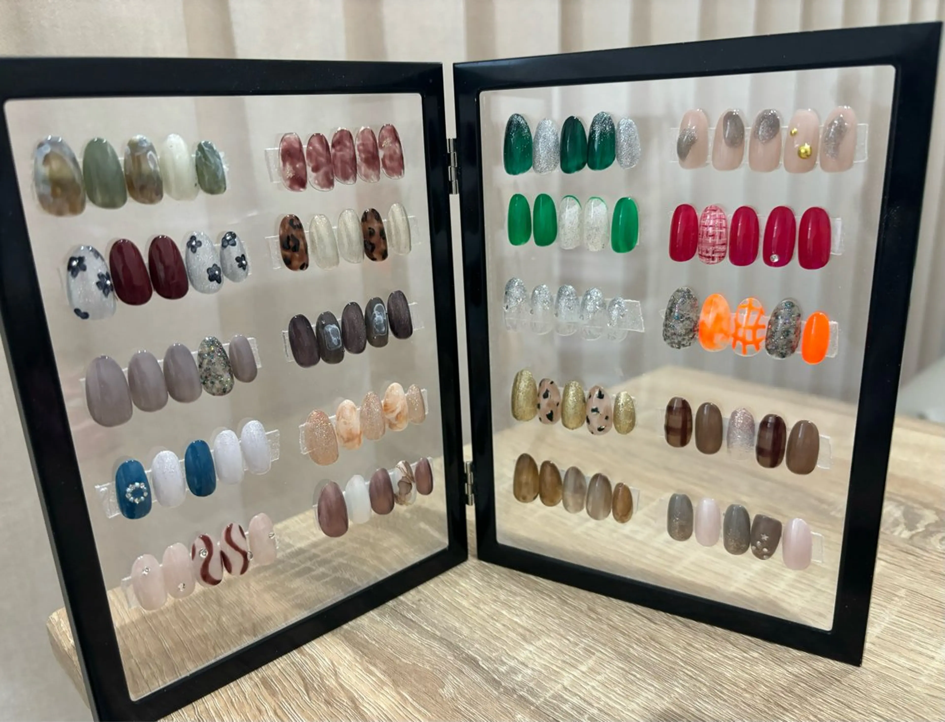 定額ネイル(オフあり)の写真