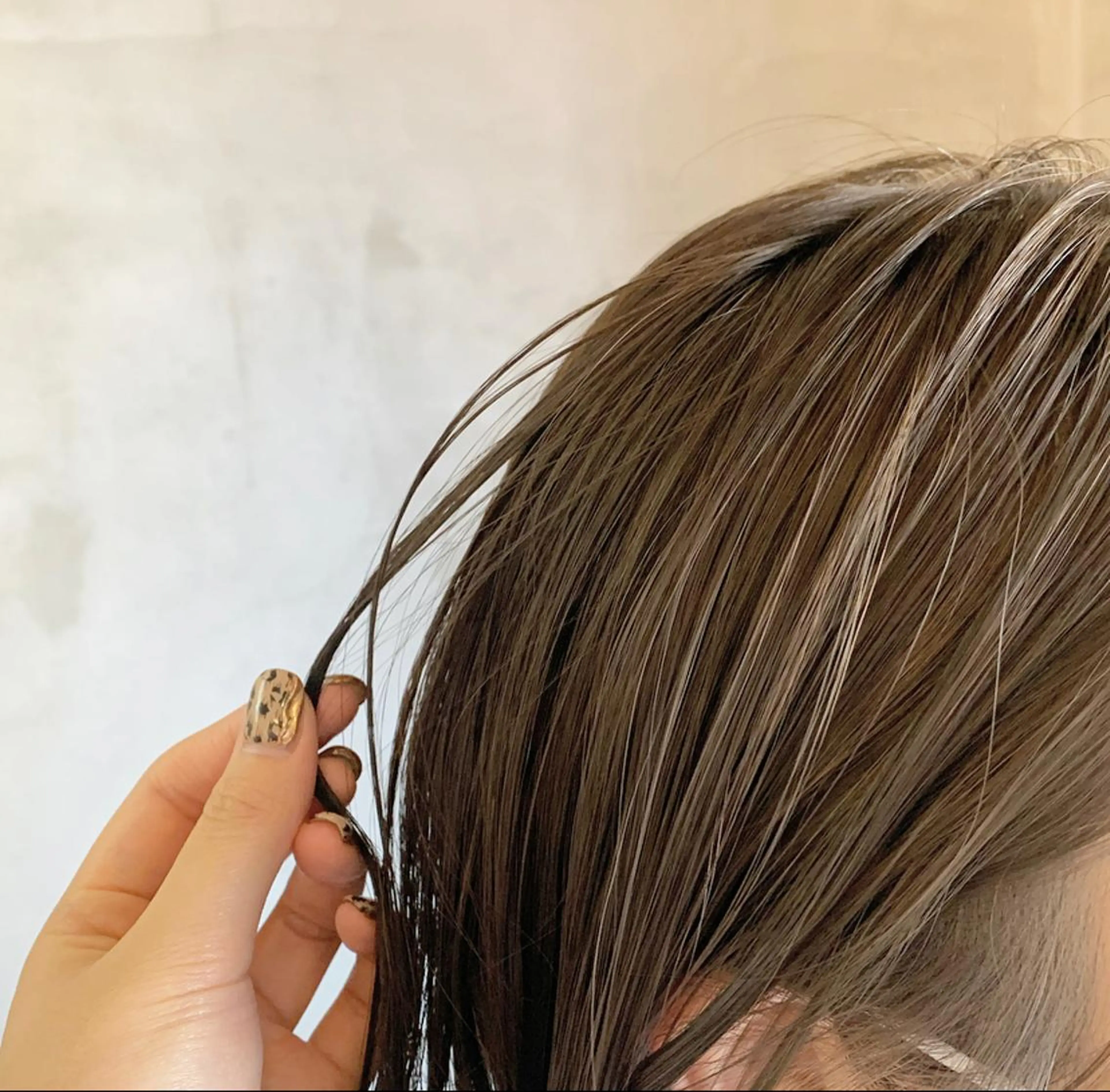 【❤️✨デザインカラー✨❤️】ハイライト+オンカラー+カットの写真