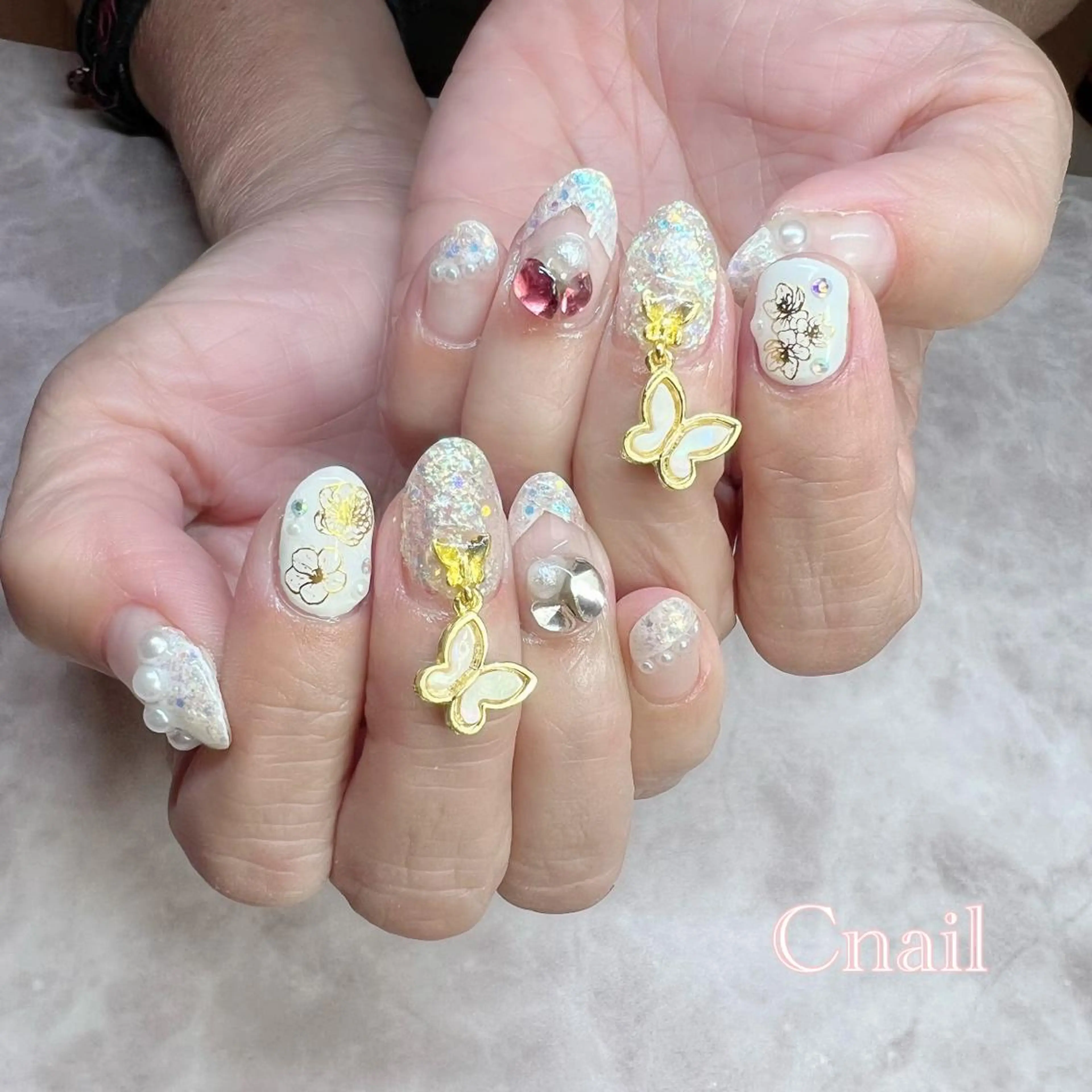 ネイル C's coffret所属・C's coffretのネイルデザイン