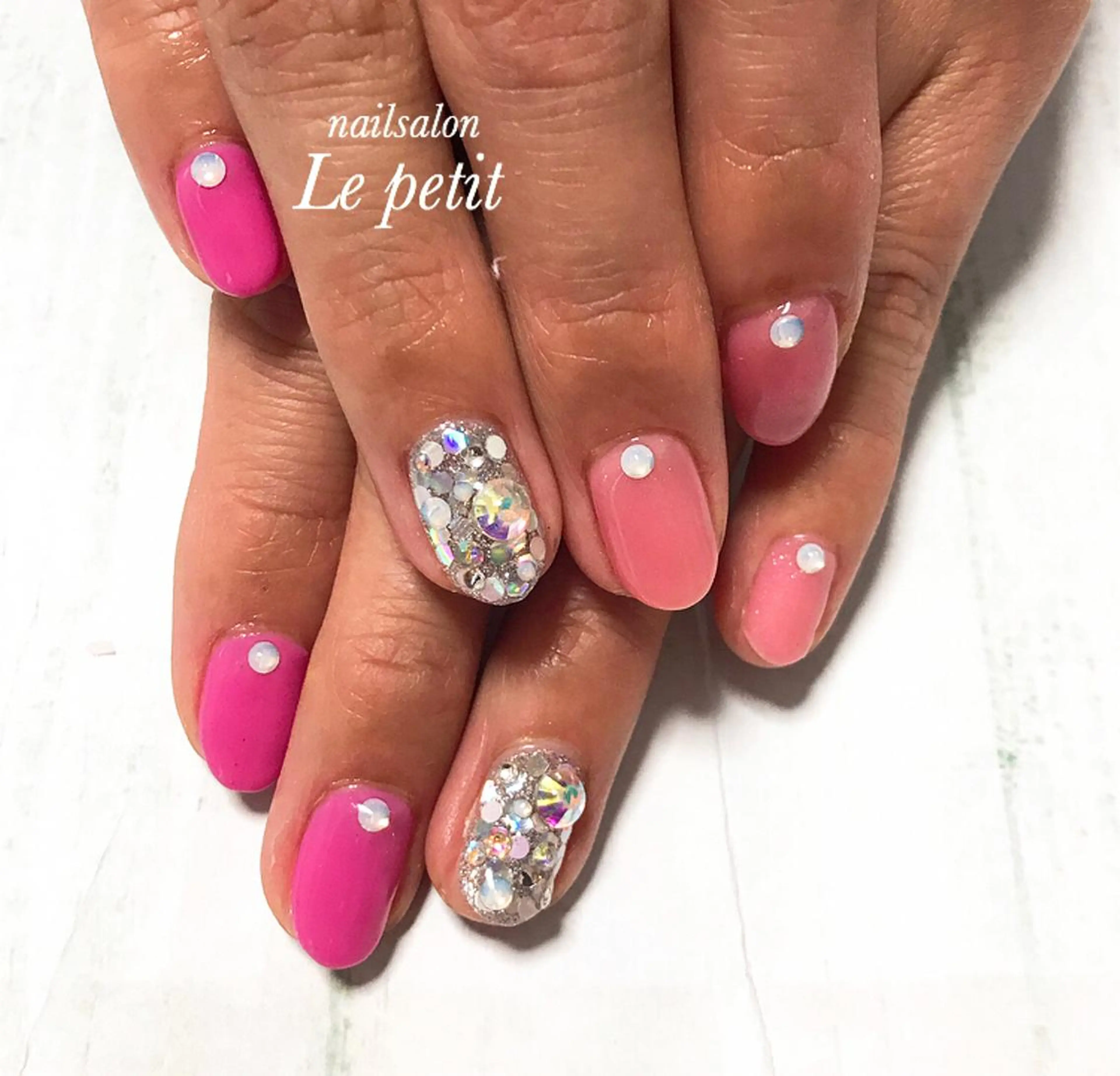 ネイル 石野 広佳のネイルデザイン