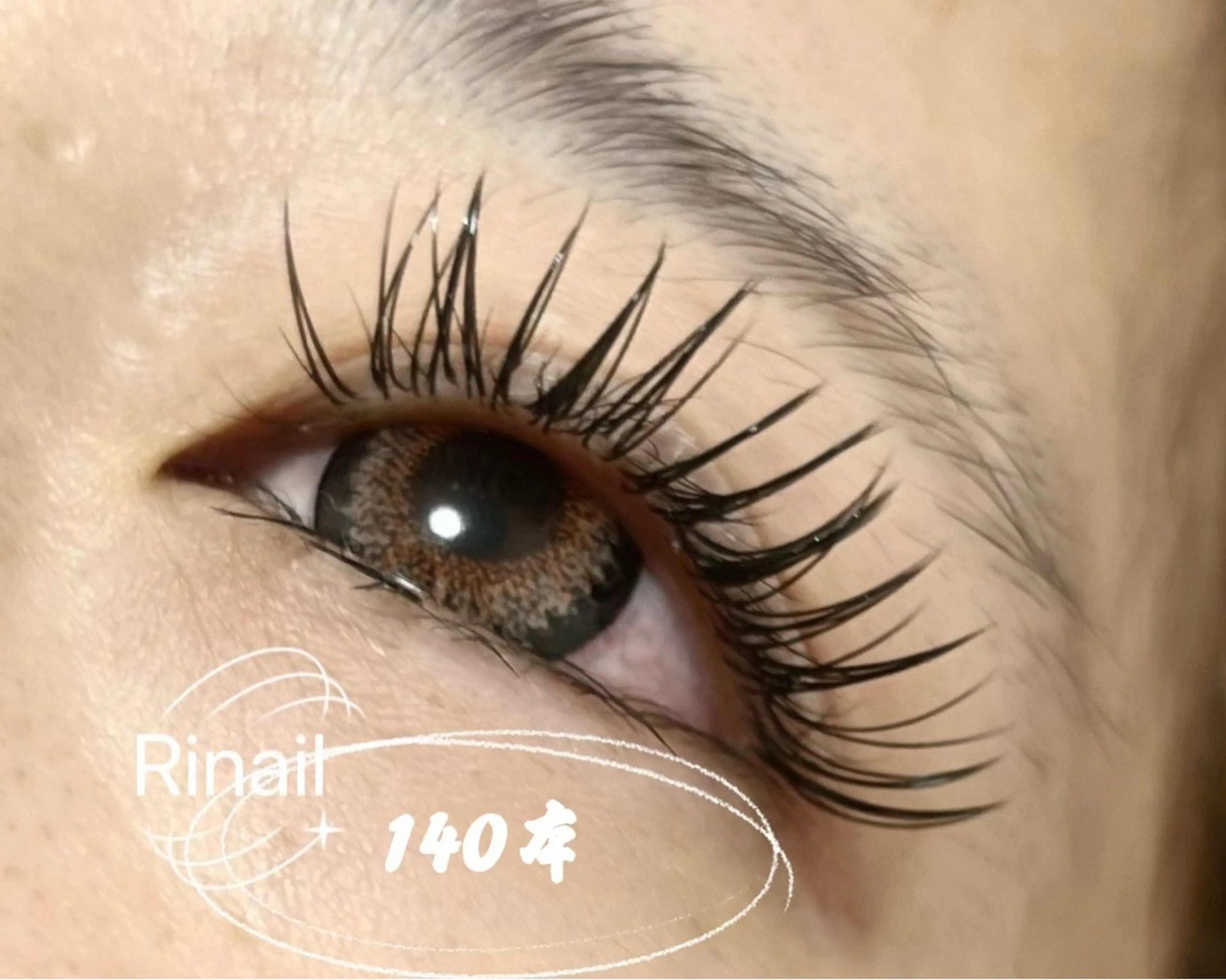 マツエク・マツパ バインドロック フラットラッシュ ナチュラル パリジェンヌラッシュリフト まつげパーマ YK Rinのネイルデザイン