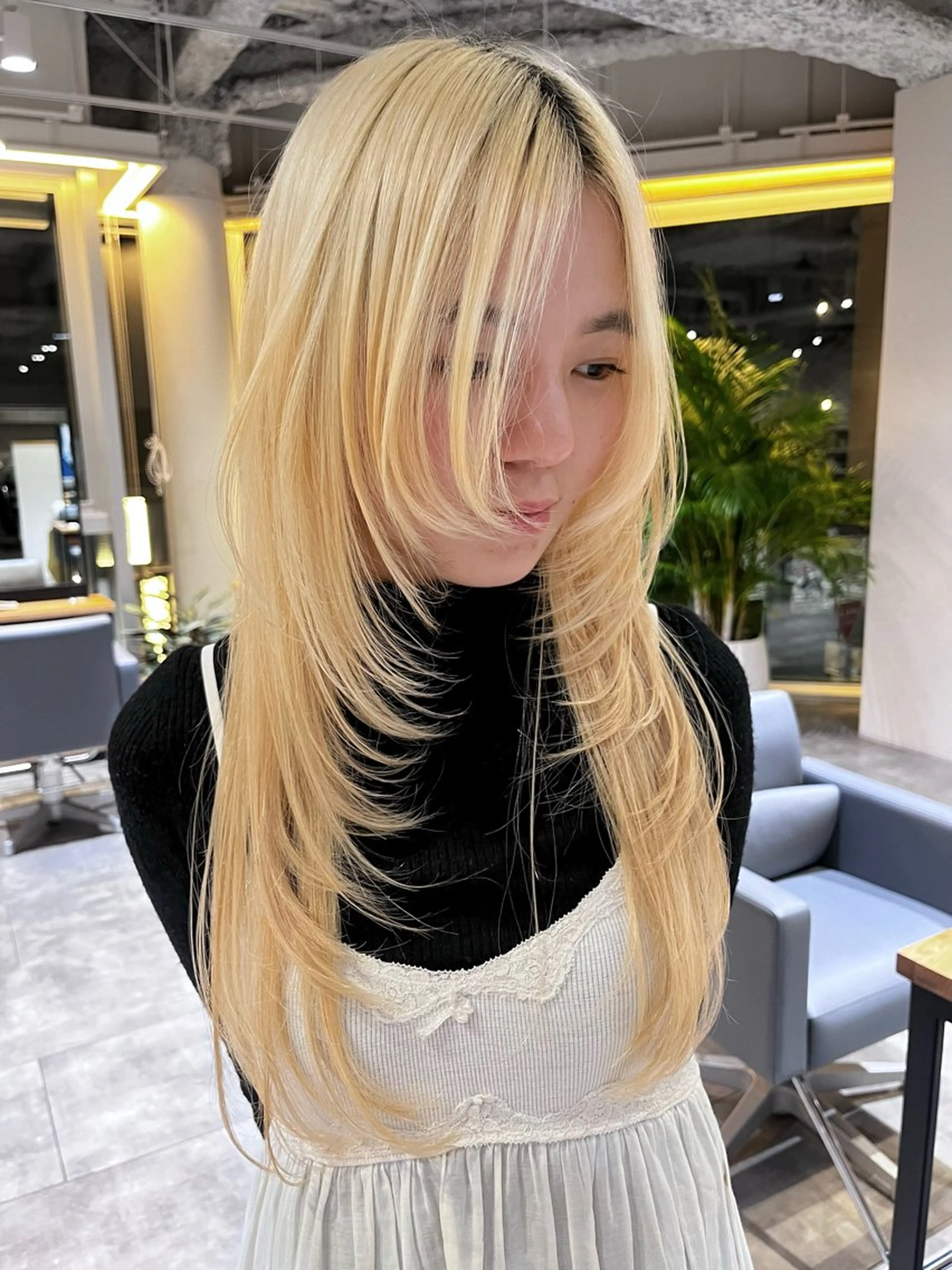 ミディアム カラー 韓国風ヘア レイヤーカット カット ヘアカラー 桃果 momokaのヘアスタイル