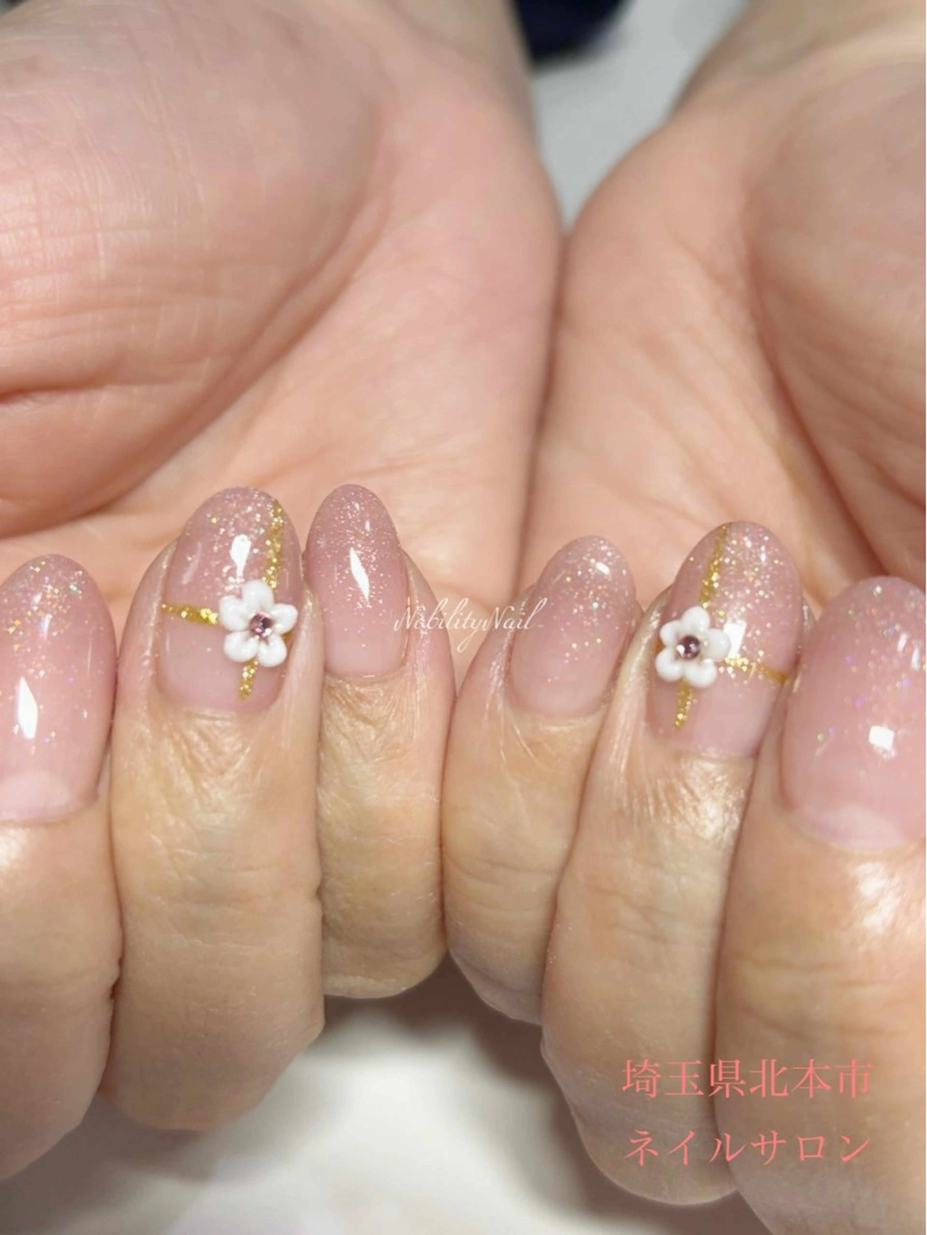 ネイル アートネイル フラワーネイル グラデーション ネイルサロンNobilityNail所属・風口 麻由子のネイルデザイン