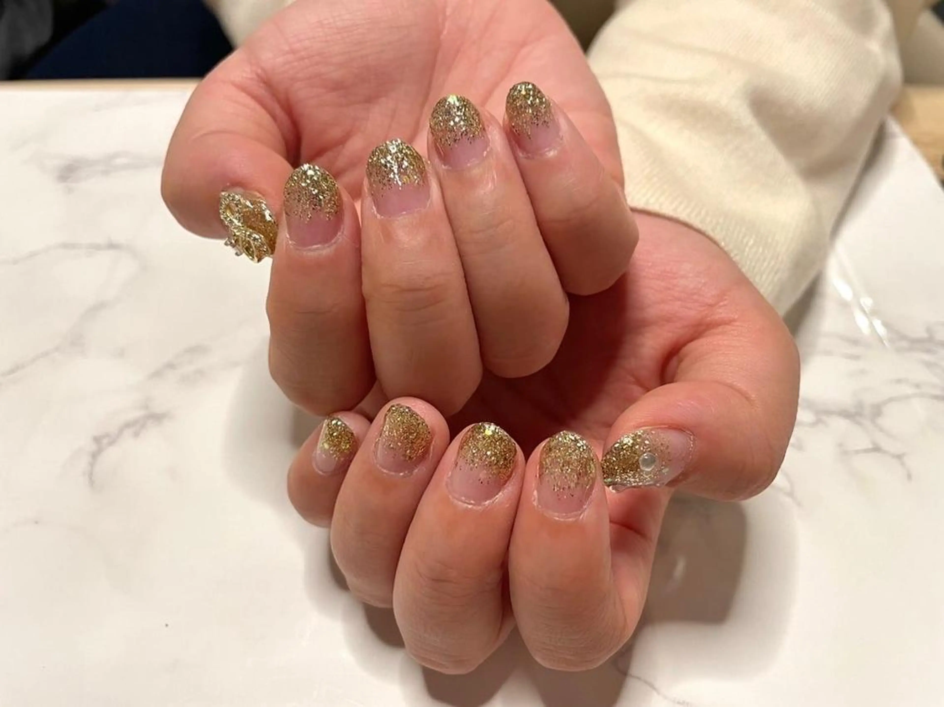 ネイル ハンドネイル PｰPOP所属・青木 ひろえのネイルデザイン