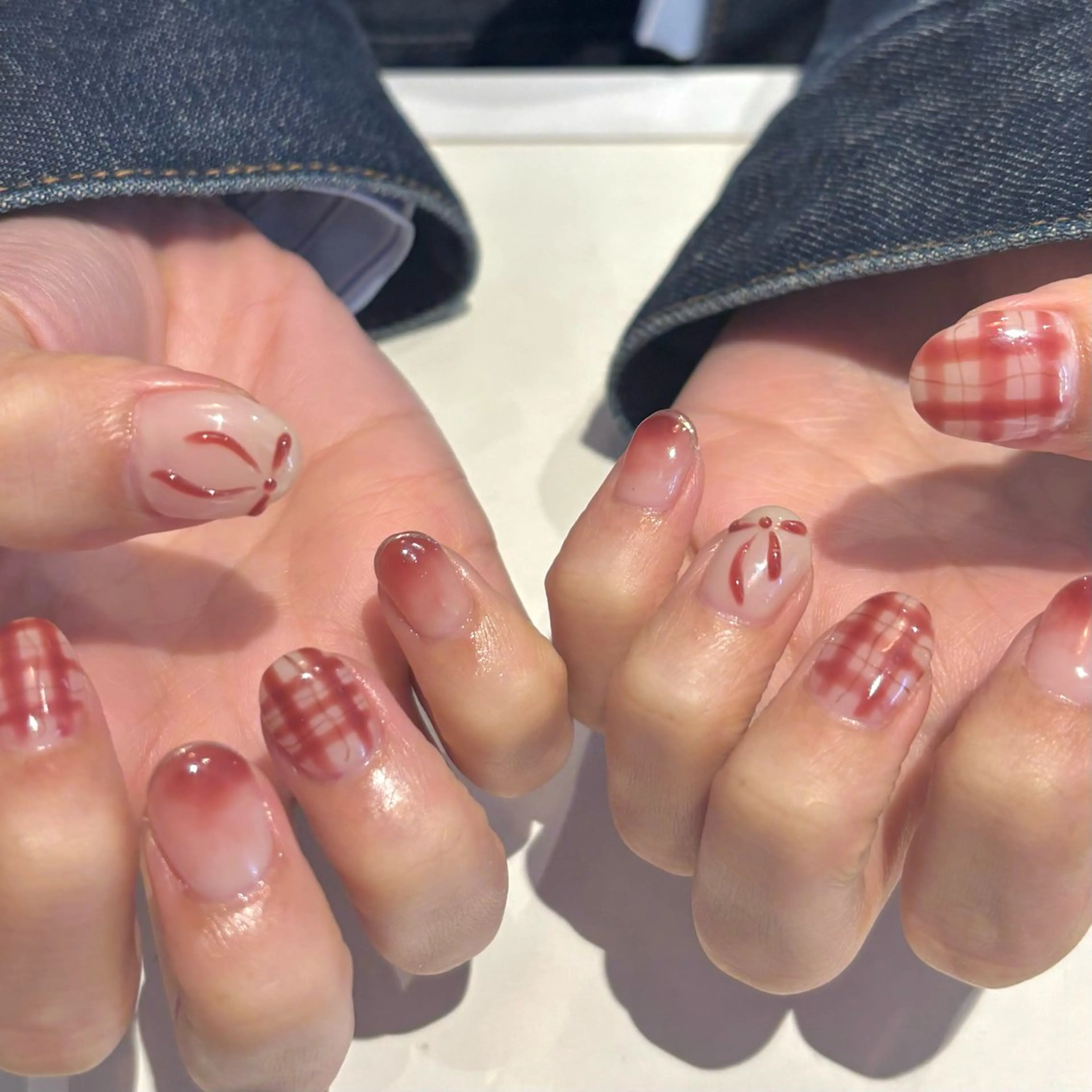 ネイル ハンドネイル 石川 萌香のネイルデザイン