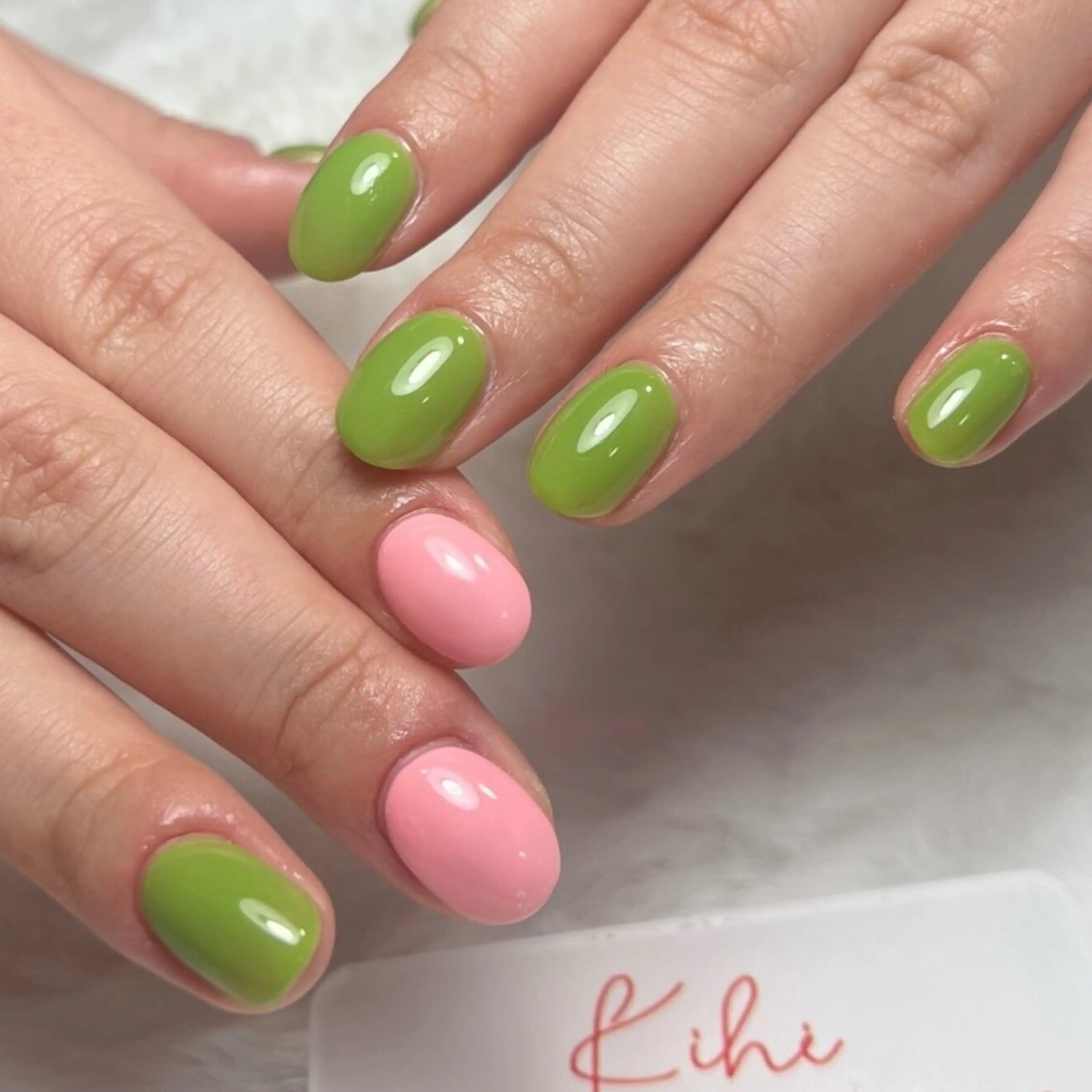 ネイル アートネイル フレンチネイル ジェルネイル グラデーション 韓国ネイル ハンドネイル 久保田 マリコのネイルデザイン