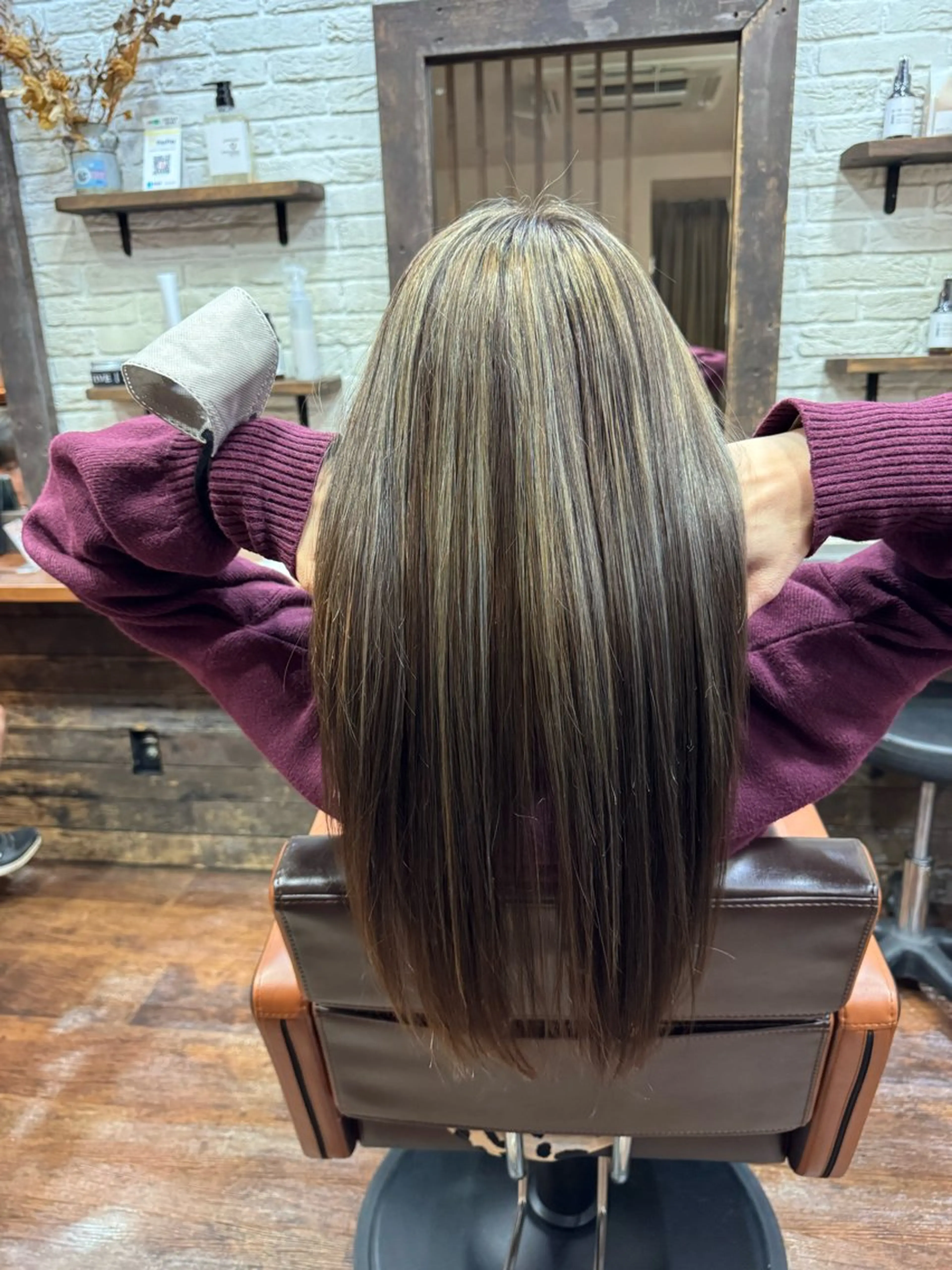 ロング カラー ハイライトカラー ハイライト カット ヘアカラー トリートメント 丹 由佳のヘアスタイル