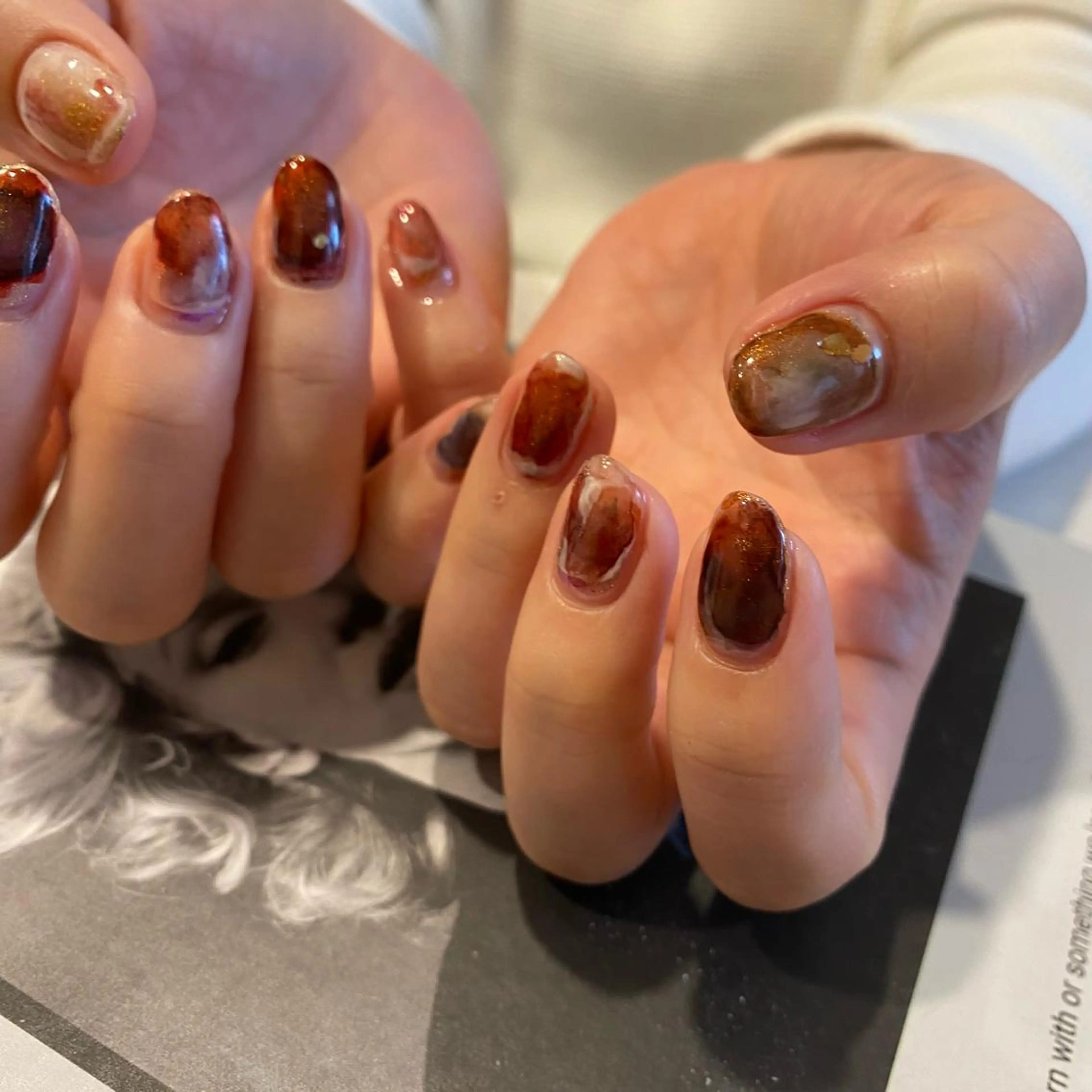 ミディアム ネイル ミラーネイル ニュアンスネイル MARUKO nailのネイルデザイン