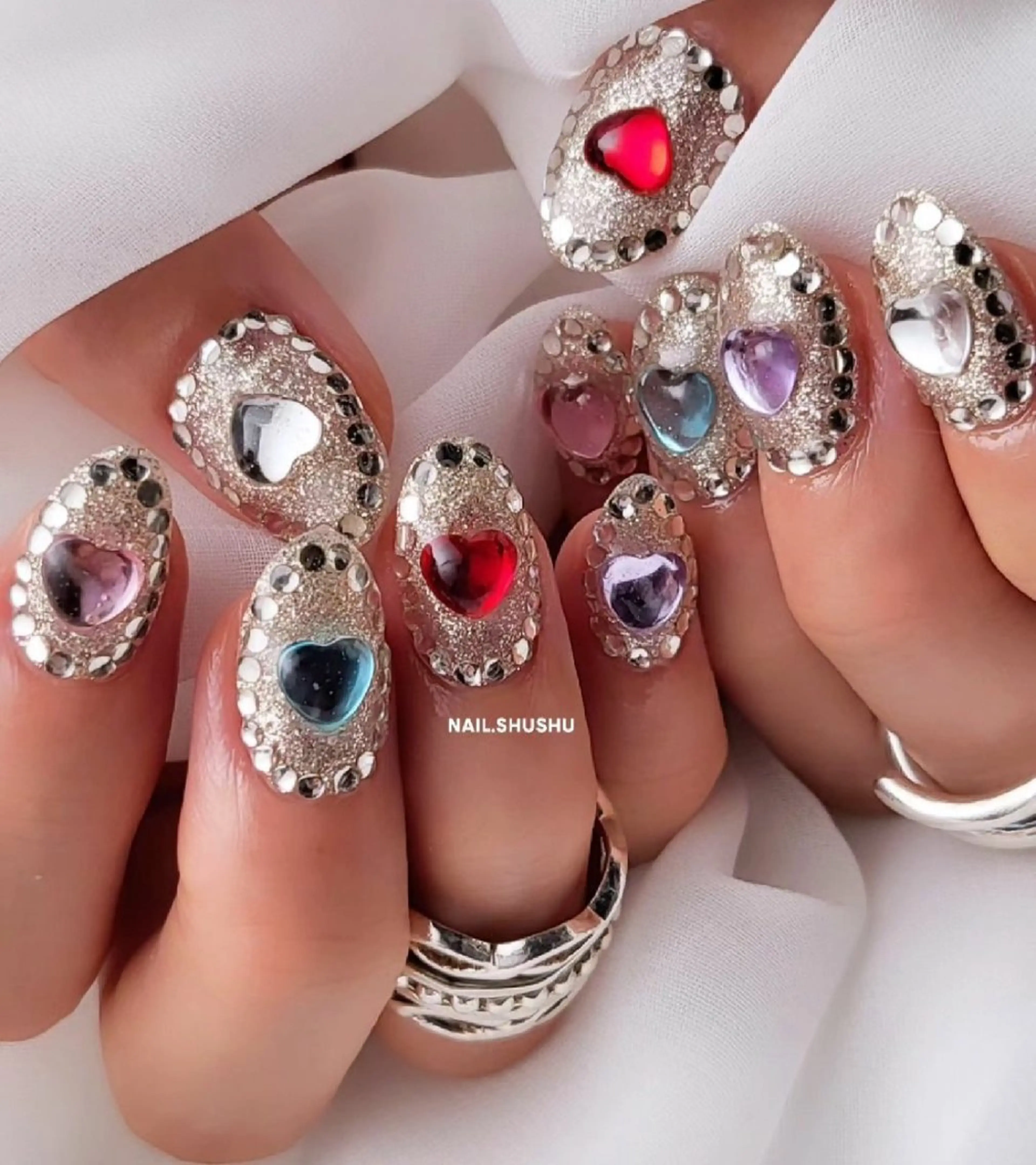 ネイル 持ち込み ニュアンスネイル ワンカラーネイル シンプルネイル 冬ネイル ハンドネイル 3dパーツ/流行り 👧shushu❤️のネイルデザイン