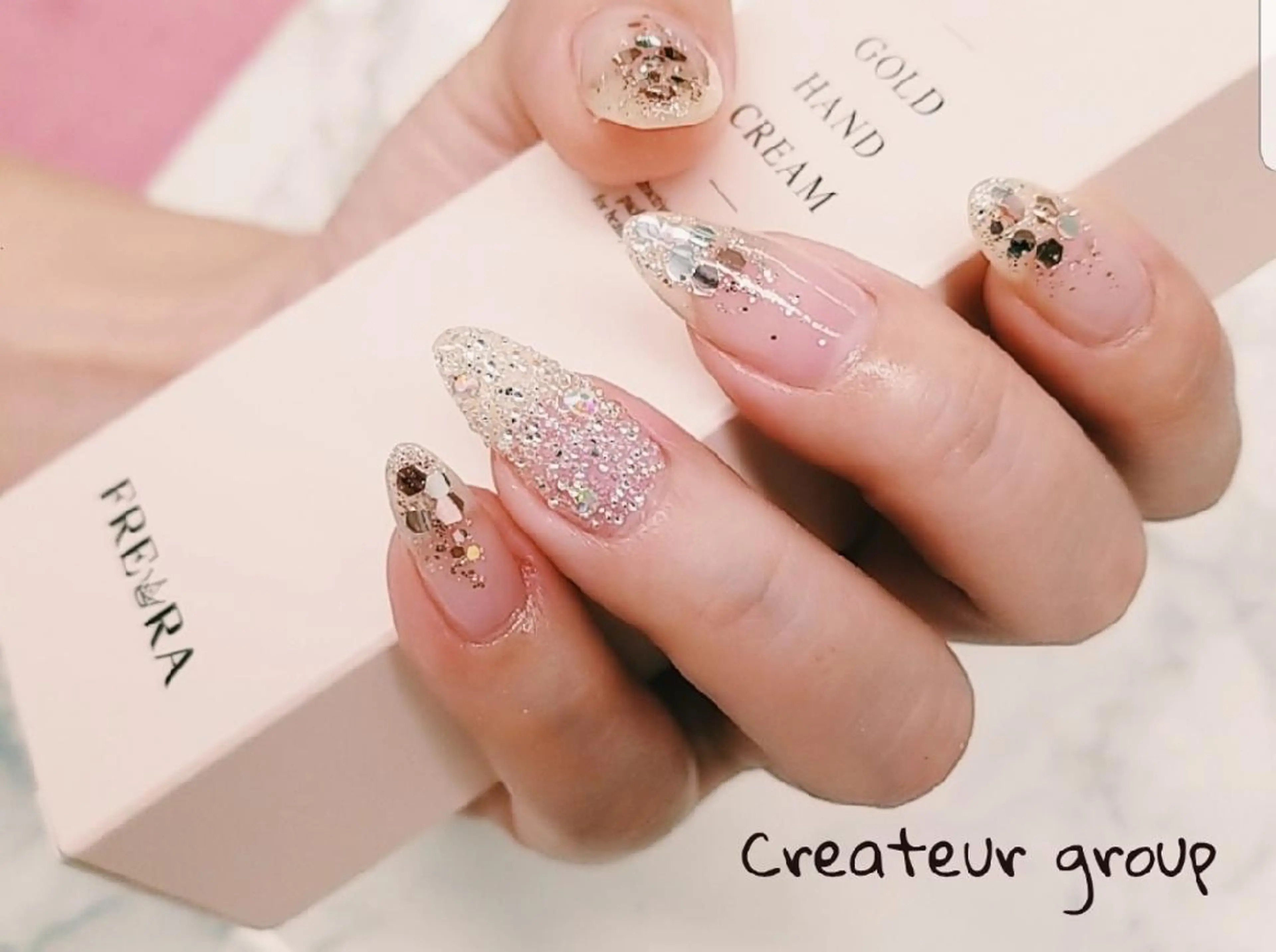 ネイル クレアラルーチェ 広島店のネイルデザイン