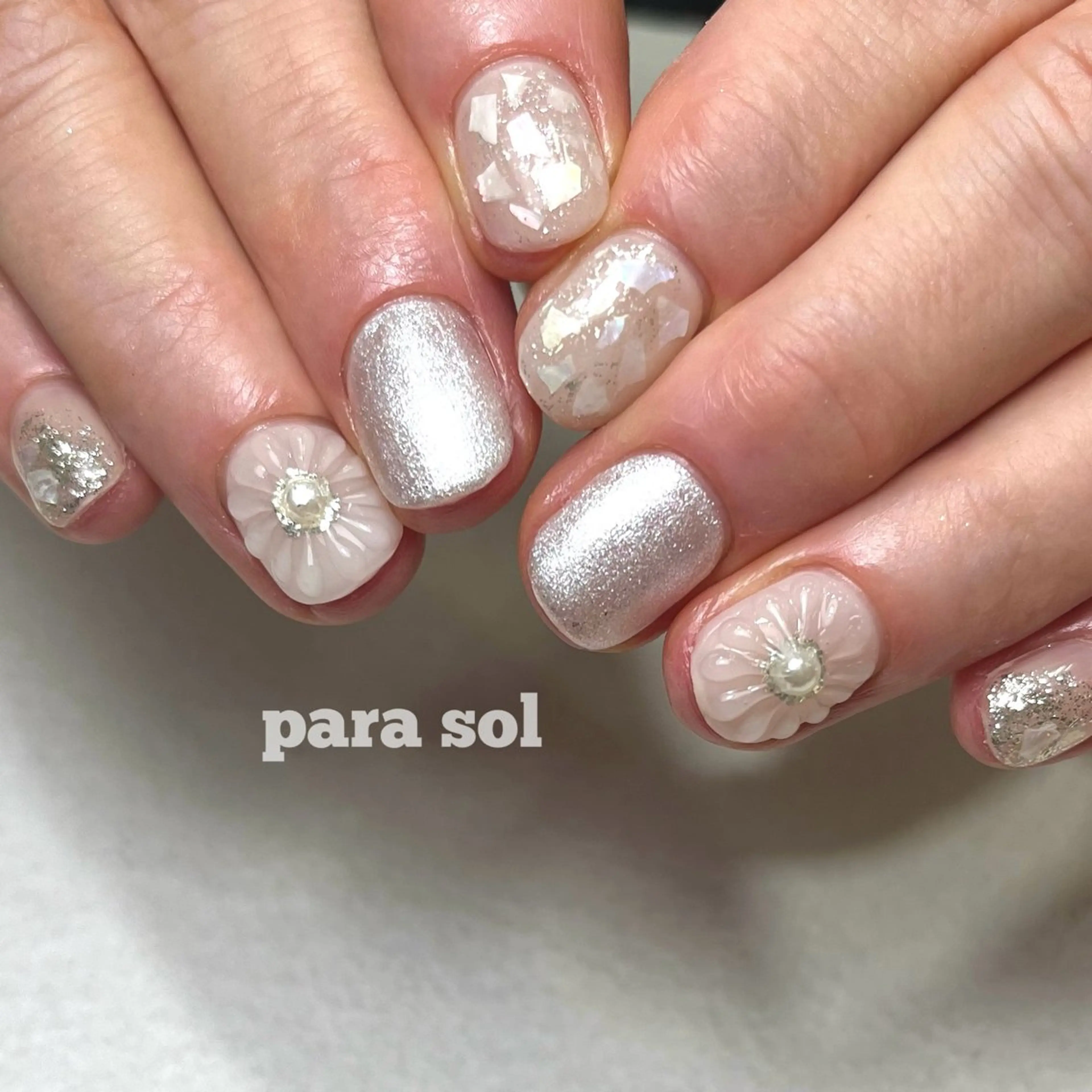 ネイル フラワーネイル ジェルネイル パラジェル ショートネイル シンプルネイル ハンドネイル para ☀︎ sol by BECK所属・Para Sol nail　Maoのネイルデザイン
