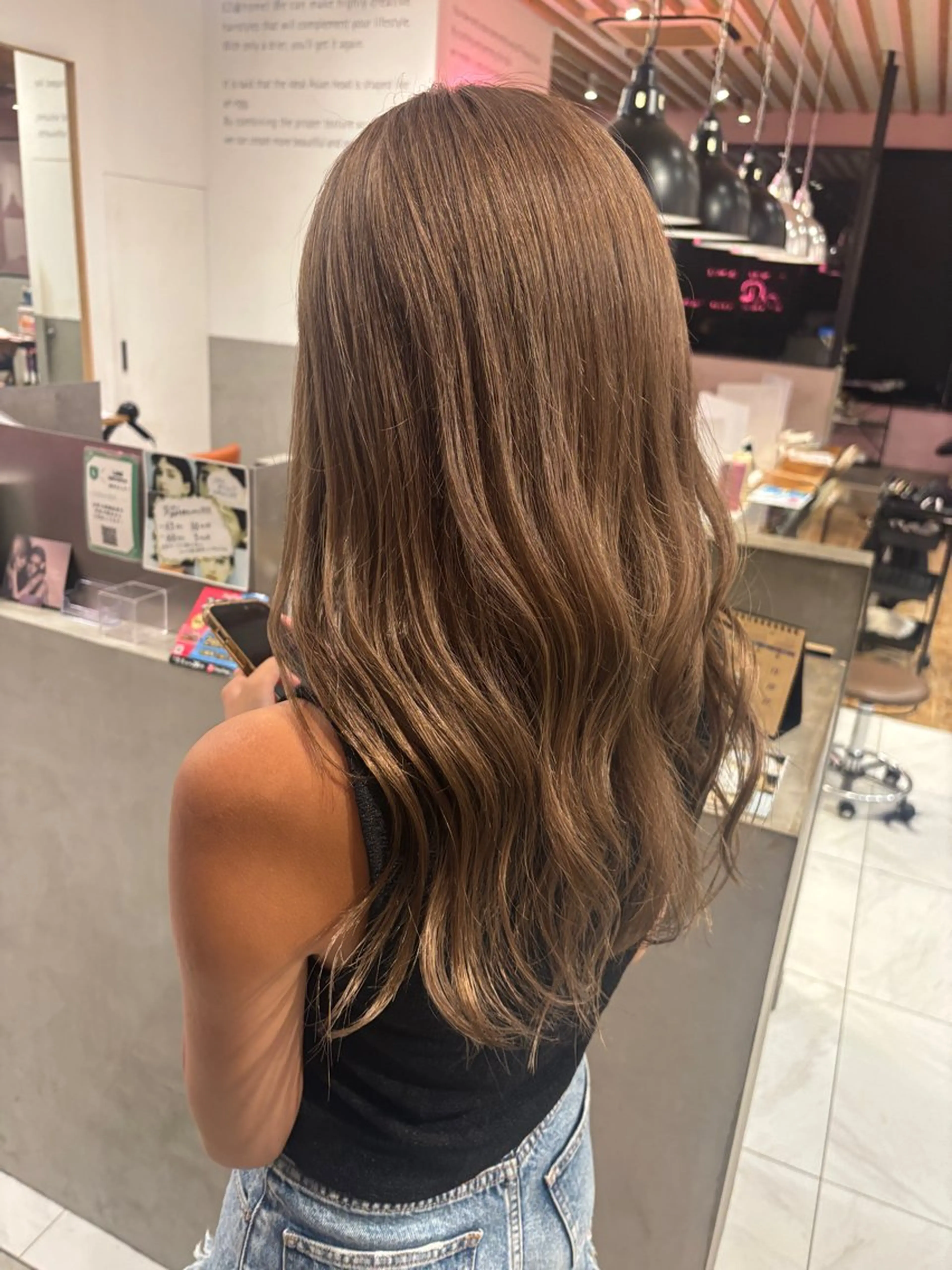 セミロング カラー カット ヘアカラー ️🩵RINKA/ ハイトーンカラー🩵のヘアスタイル