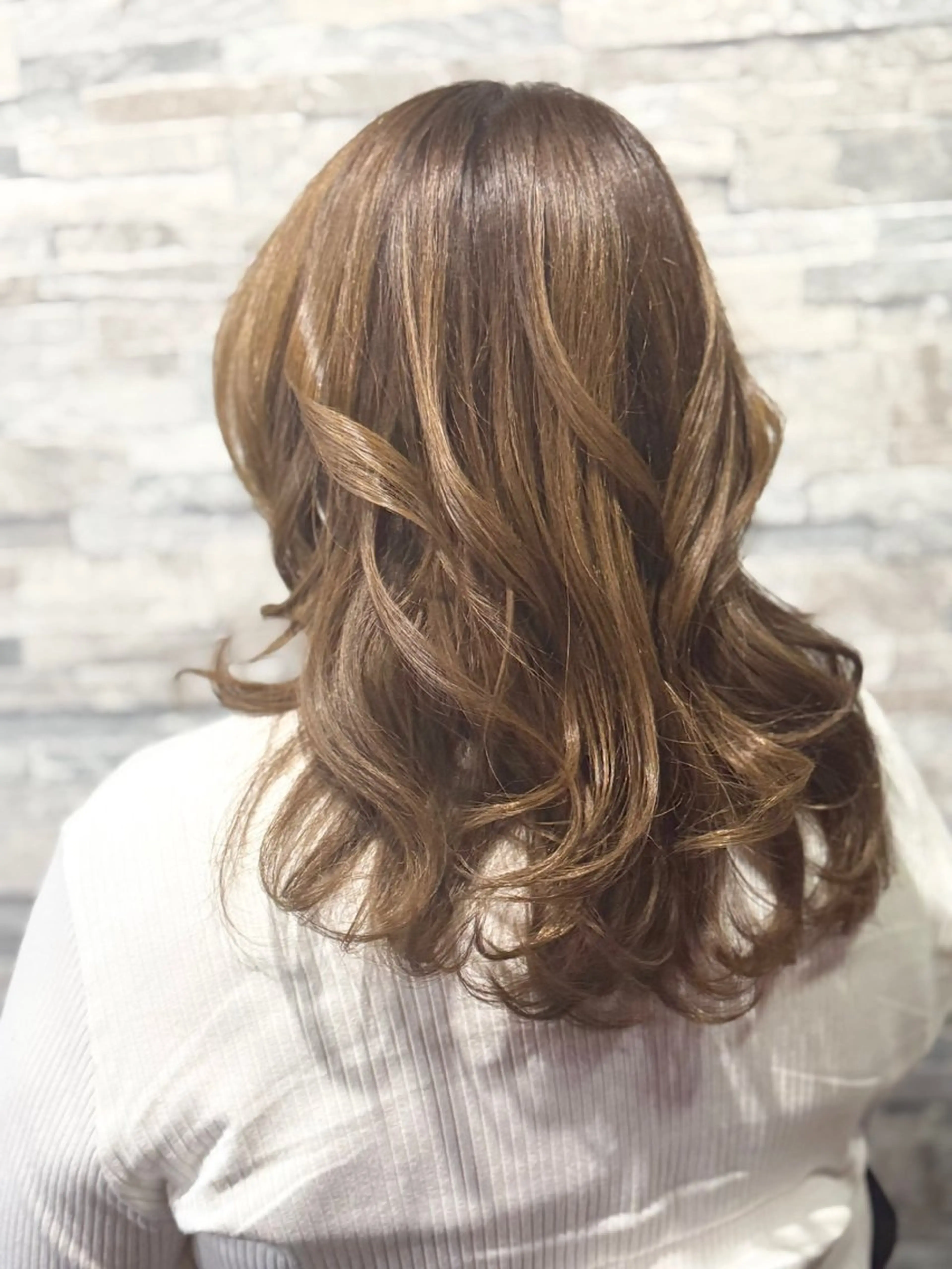 セミロング 髪質改善 カット ヘアカラー トリートメント V.S.O.P（ヴィソップ）所属・大通り1番出口1分 髪質改善ヴィソップのヘアスタイル