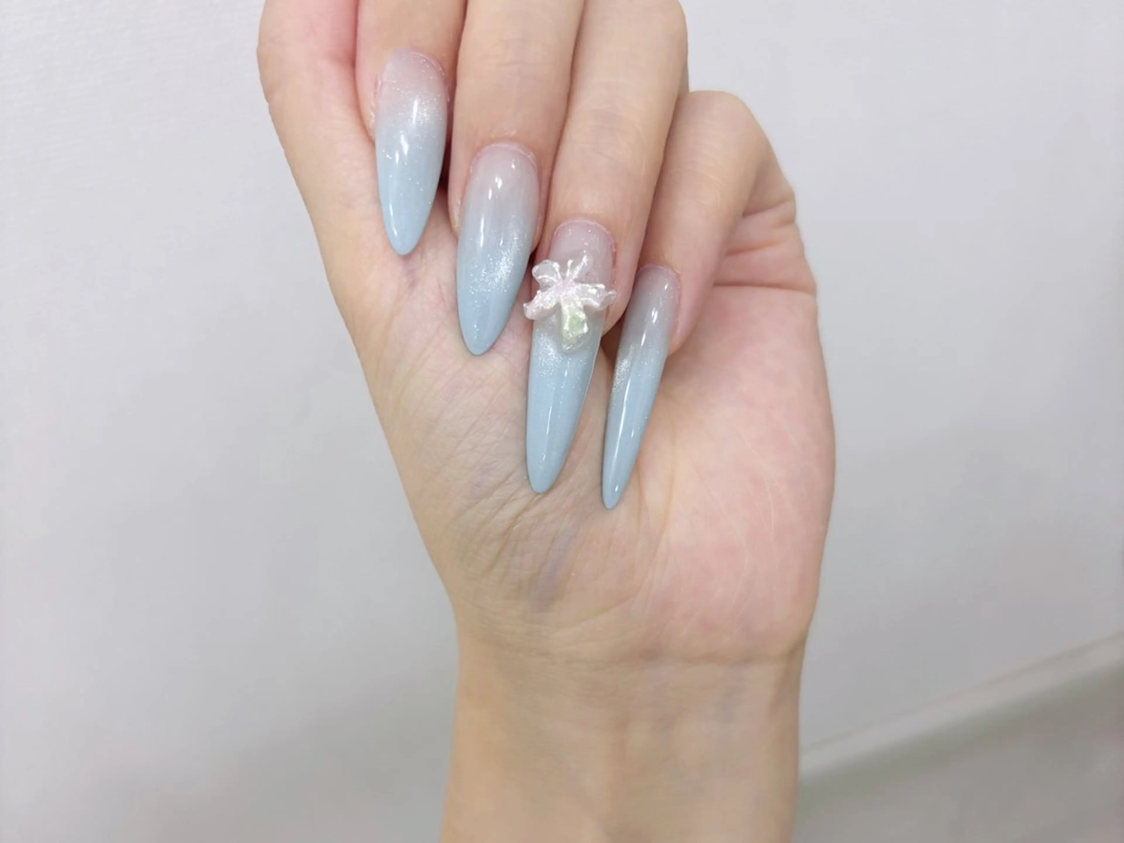 ネイル ハンドネイル H3 Nail Tsuki🦋💙のネイルデザイン