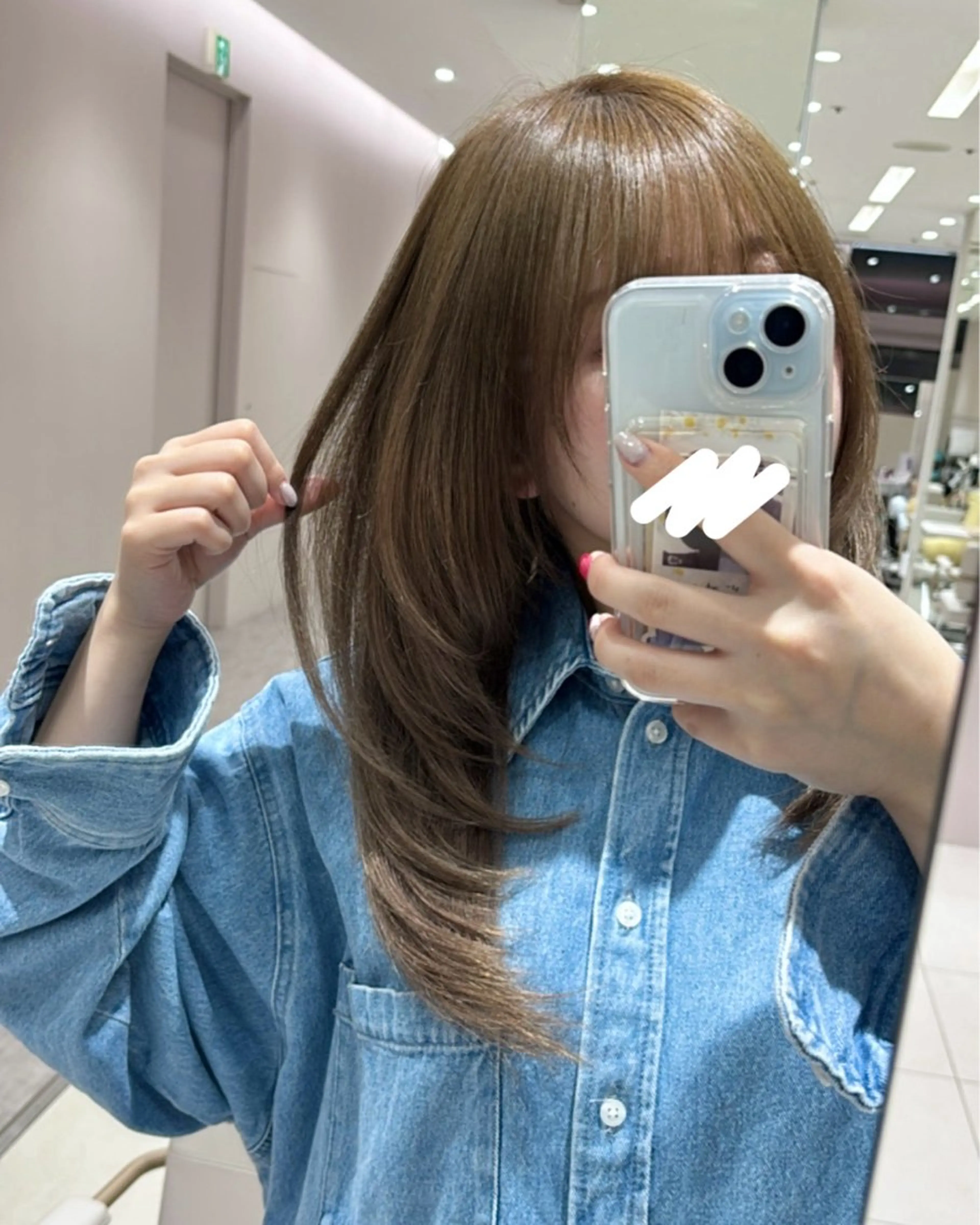 セミロング 透明感カラー / レイヤー/ mamiのヘアスタイル