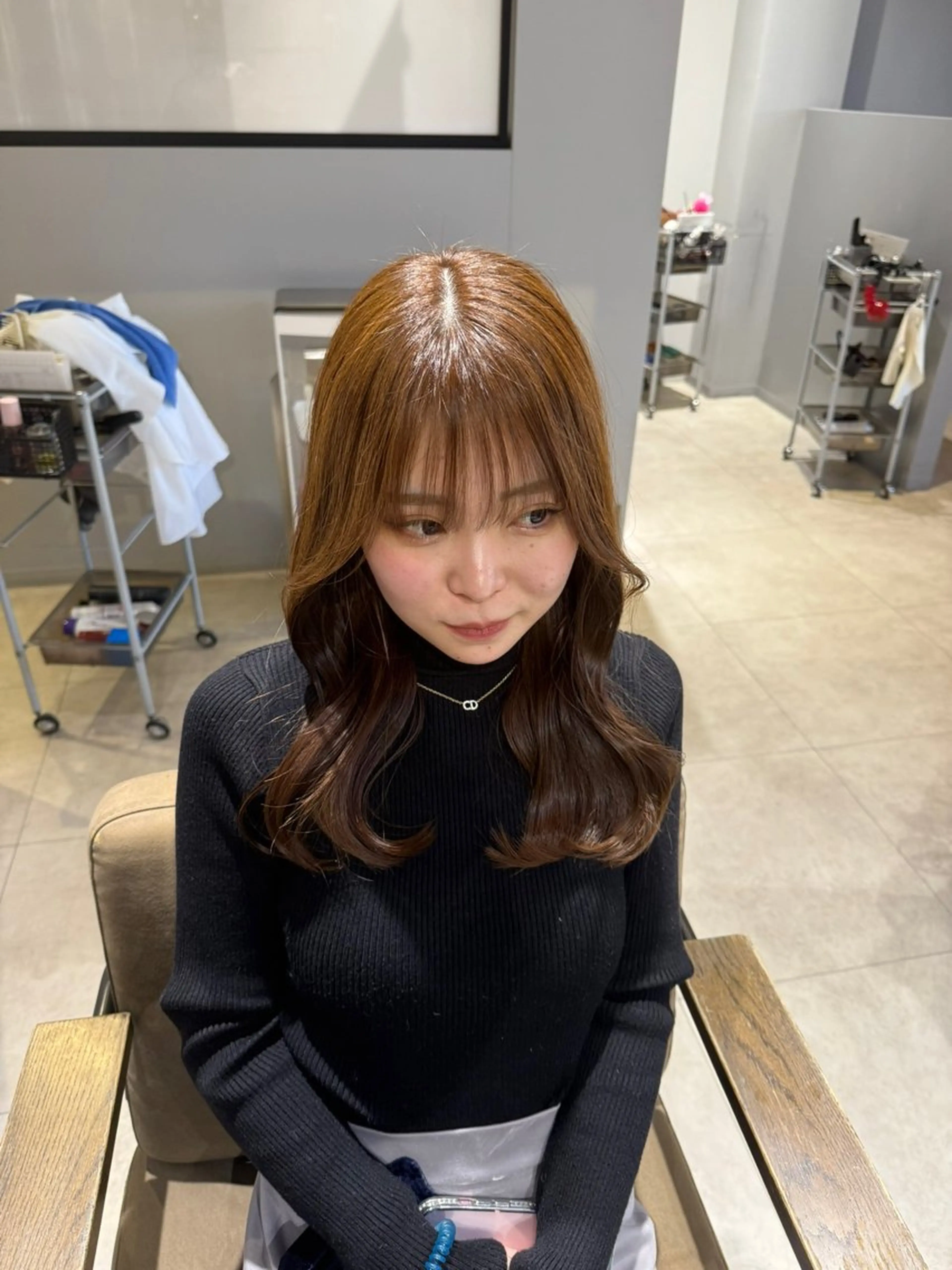 ロング カラー 韓国風ヘア カット ヘアカラー エマ ピボット 中川店所属・富原崇太/切りっぱな しボブ/透明感カラーのヘアスタイル