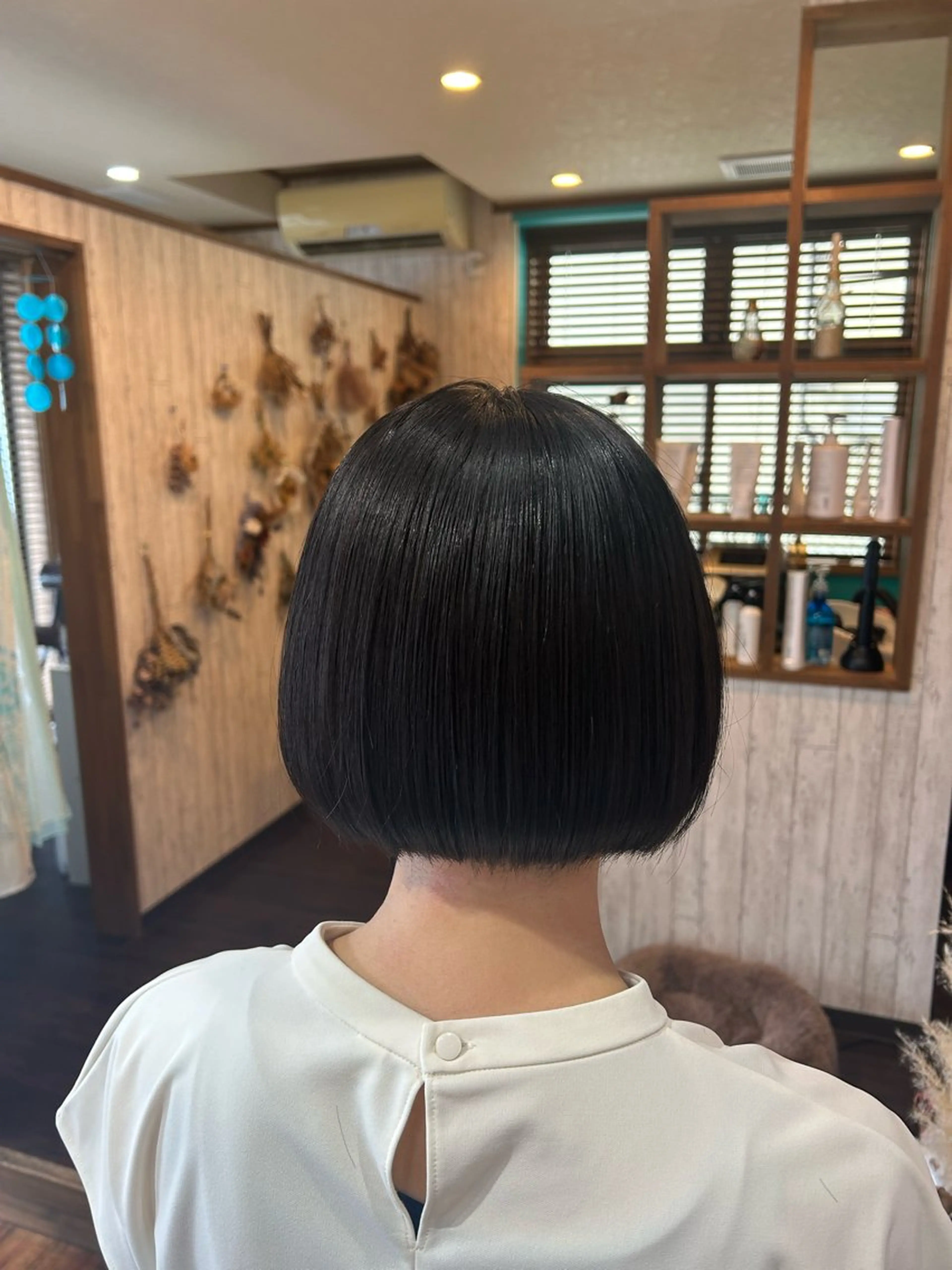 ショート 早坂 さくらのヘアスタイル