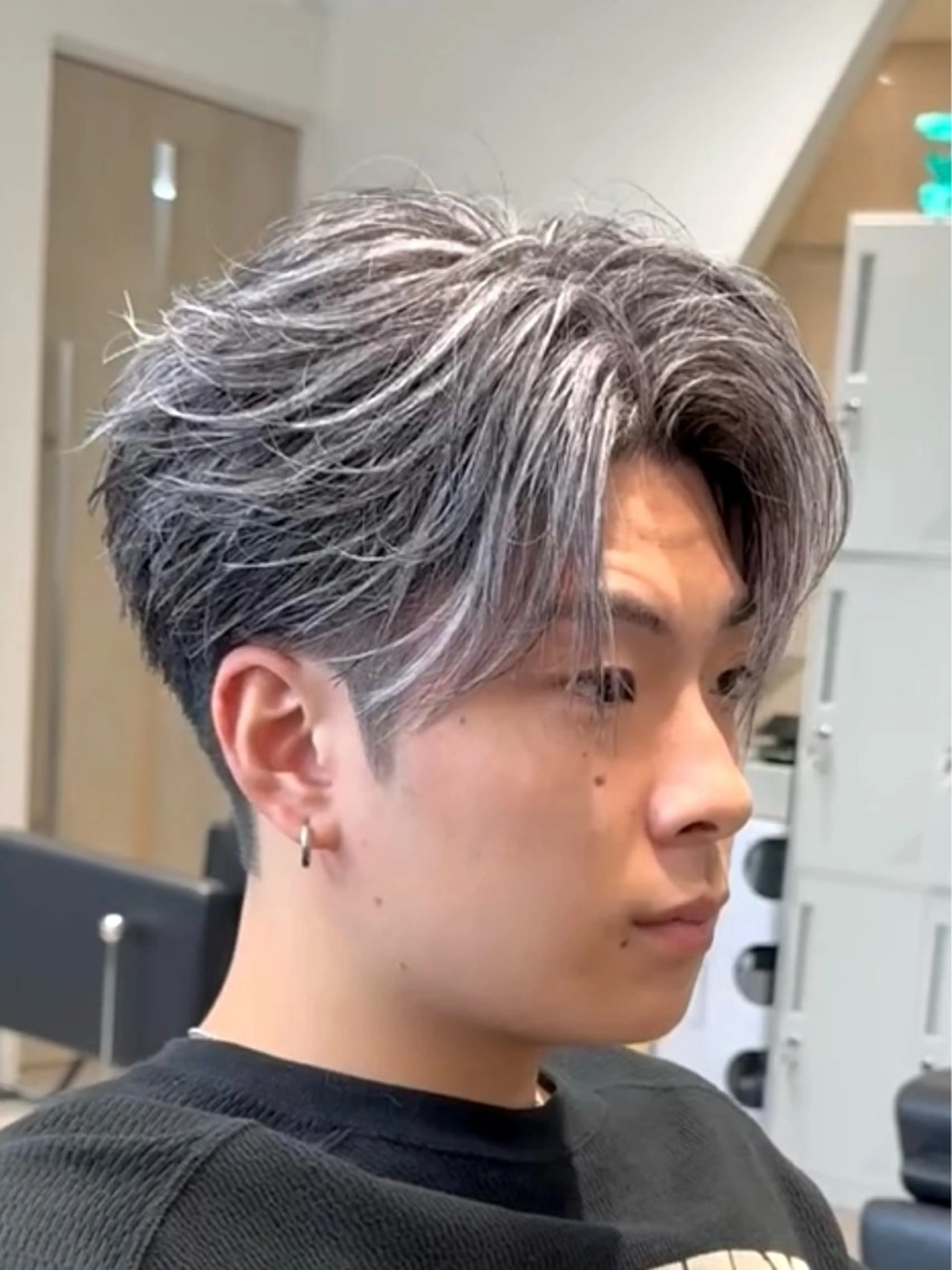 ショート カラー パーマ メンズ カット ヘアカラー パーマ SALOWIN新宿三丁目所属・新宿/新宿三丁目 メンズハイライト梶原のヘアスタイル